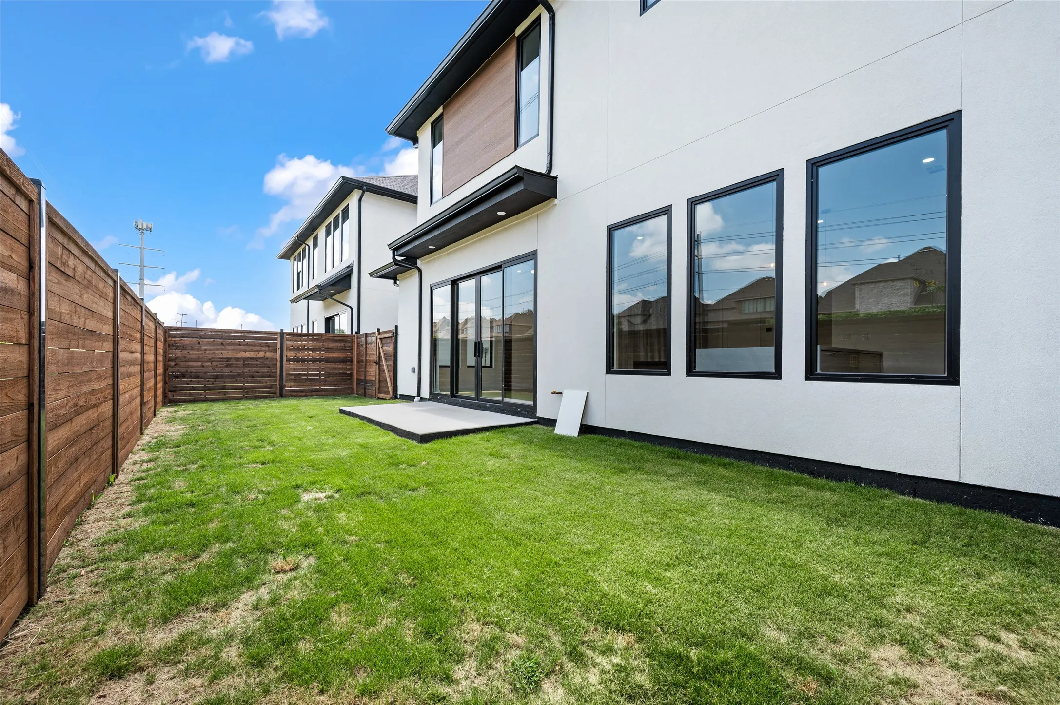 Single Family Residence For Rent in Dallas County , 3443 Umyousef Court, Irving, Texas 75038, 4 Bedroom, 5 Bathroom, 2 Garage spaces, 3,200 Sqft, built in 2025, mls#21367944, Real Estate Agent in Irving, Homes For Rent in Dallas county, Homes For Rent in Irving, Realtor in Irving Texas, Real Estate Brokerage Independent Realty Texas, Luminita Cordes Realtor