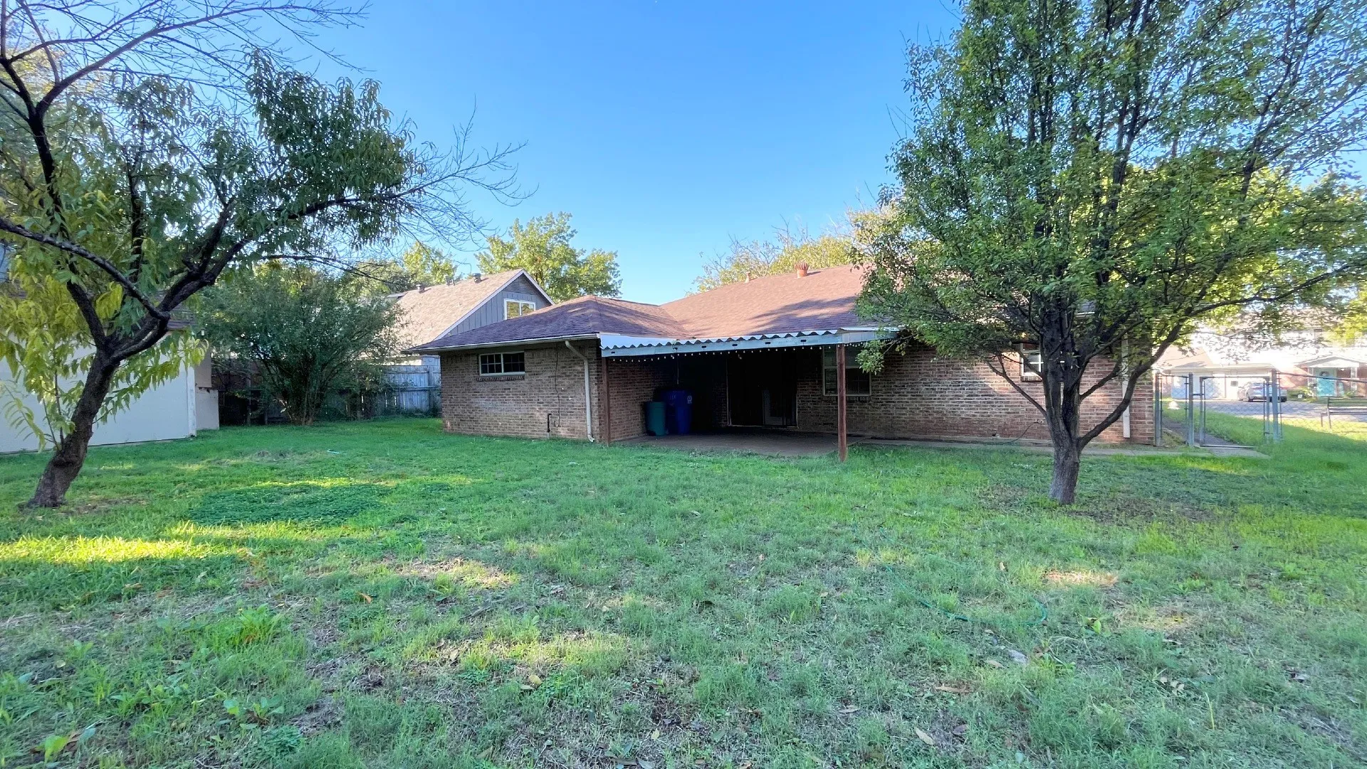 Single Family Residence For Rent in Dallas County , 14506 Ablon Drive, Farmers Branch, Texas 75234, 3 Bedroom, 2 Bathroom, 2 Garage spaces, 1,495 Sqft, built in 1968, mls#21367950, Real Estate Agent in Farmers Branch, Homes For Rent in Dallas county, Homes For Rent in Farmers Branch, Realtor in Farmers Branch Texas, Real Estate Brokerage Independent Realty Texas, Luminita Cordes Realtor