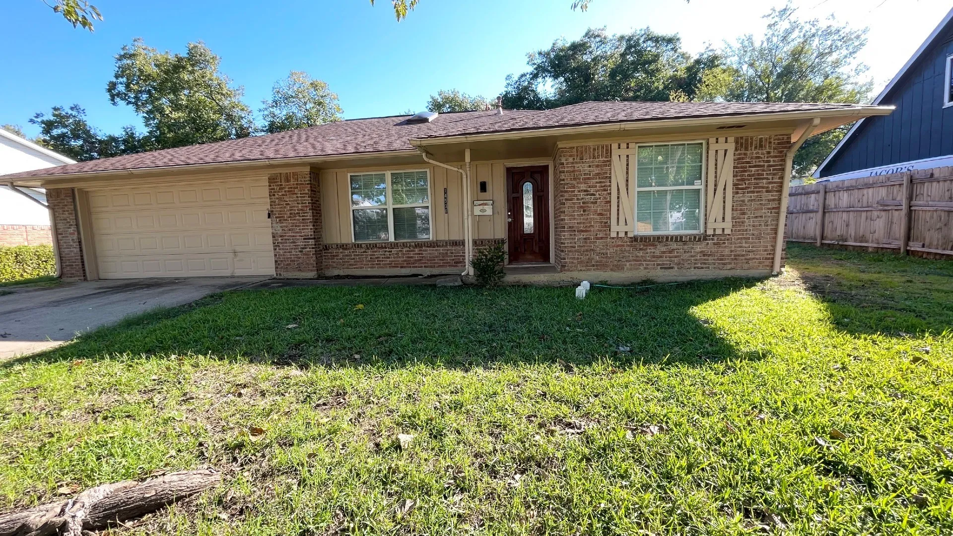 Single Family Residence For Rent in Dallas County , 14506 Ablon Drive, Farmers Branch, Texas 75234, 3 Bedroom, 2 Bathroom, 2 Garage spaces, 1,495 Sqft, built in 1968, mls#21367950, Real Estate Agent in Farmers Branch, Homes For Rent in Dallas county, Homes For Rent in Farmers Branch, Realtor in Farmers Branch Texas, Real Estate Brokerage Independent Realty Texas, Luminita Cordes Realtor