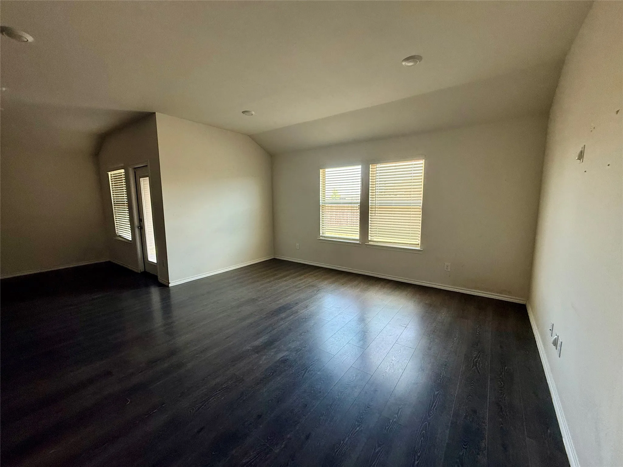 Living room/ Dining room