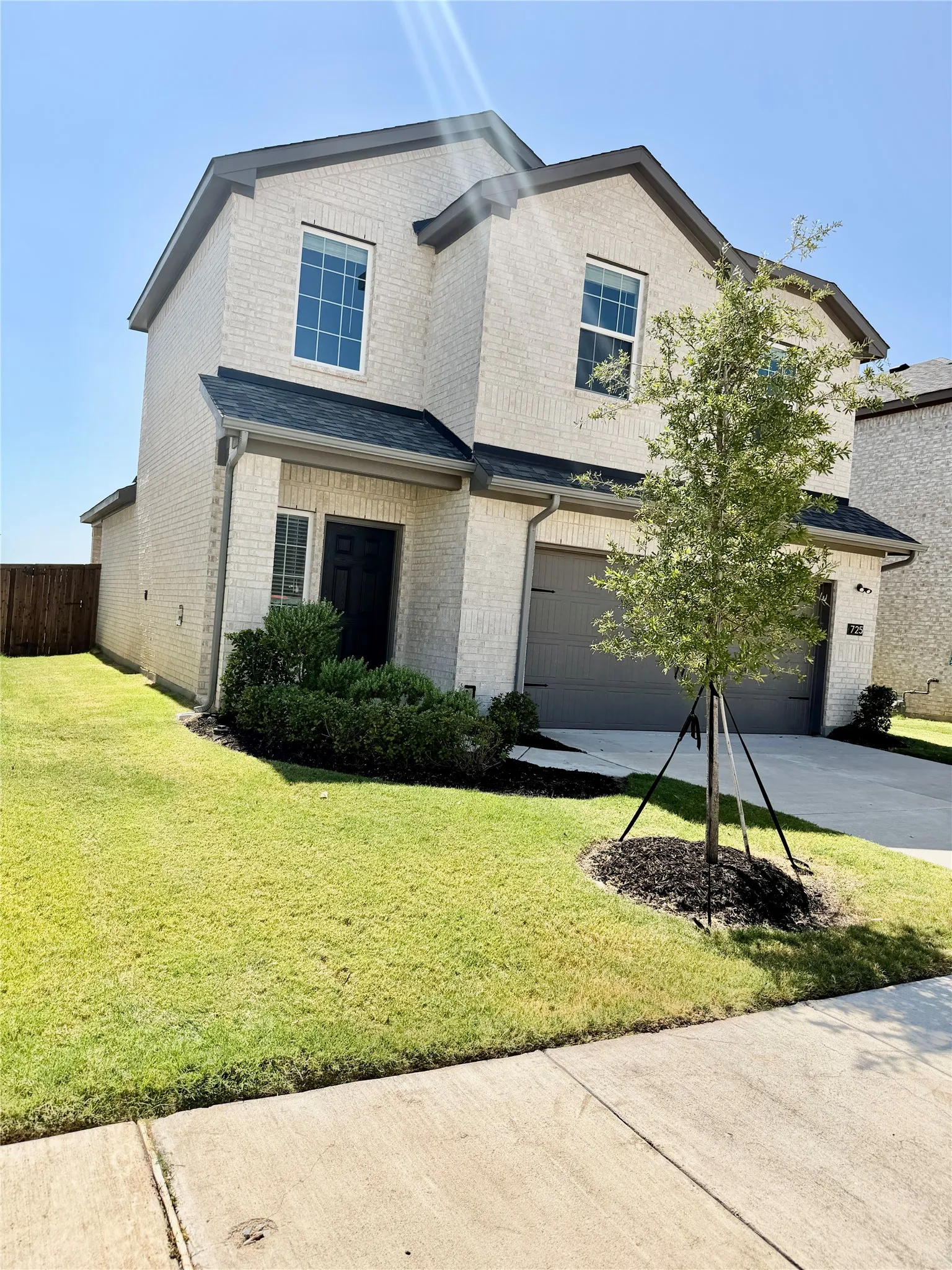 Single Family Residence For Rent in Collin County , 725 Santa Lucia Drive, Anna, Texas 75409, 3 Bedroom, 3 Bathroom, 2 Garage spaces, 1,777 Sqft, built in 2024, mls#21367934, Real Estate Agent in Anna, Homes For Rent in Collin county, Homes For Rent in Anna, Realtor in Anna Texas, Real Estate Brokerage Independent Realty Texas, Luminita Cordes Realtor