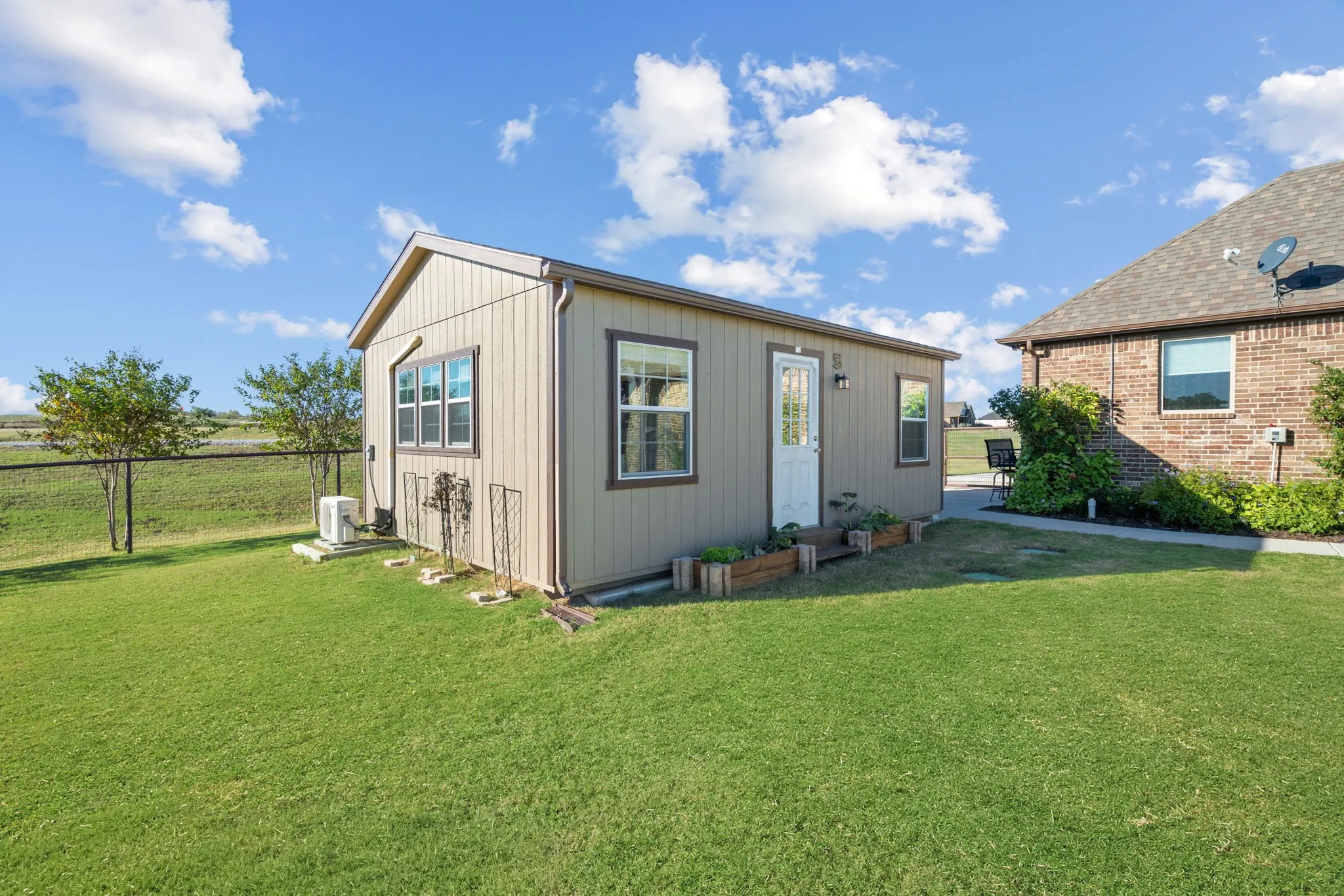 Single Family Residence For Sale in Wise County , 104 Carls Court, Boyd, Texas 76023, 4 Bedroom, 2 Bathroom, 3 Garage spaces, 2,196 Sqft, built in 2022, mls#21366386, Real Estate Agent in Boyd, Homes For Sale in Wise county, Homes For Sale in Boyd, Realtor in Boyd Texas, Real Estate Brokerage Independent Realty Texas, Luminita Cordes Realtor