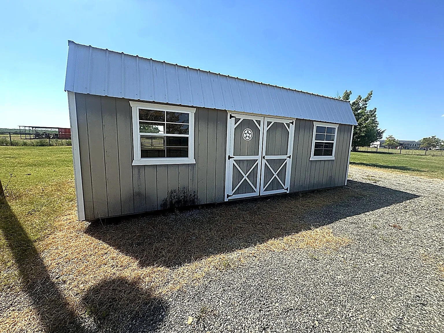 Single Family Residence For Sale in Fannin County , 1599 County Road 2925, Dodd City, Texas 75438, 3 Bedroom, 2 Bathroom, 2 Garage spaces, 2,047 Sqft, built in 1996, mls#21368012, Real Estate Agent in Dodd City, Homes For Sale in Fannin county, Homes For Sale in Dodd City, Realtor in Dodd City Texas, Real Estate Brokerage Independent Realty Texas, Luminita Cordes Realtor