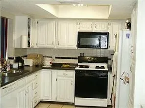 Single Family Residence For Rent in Dallas County , 245 S Heartz Road, Coppell, Texas 75019, 4 Bedroom, 2 Bathroom, 2 Garage spaces, 1,538 Sqft, built in 1981, mls#21364225, Real Estate Agent in Coppell, Homes For Rent in Dallas county, Homes For Rent in Coppell, Realtor in Coppell Texas, Real Estate Brokerage Independent Realty Texas, Luminita Cordes Realtor