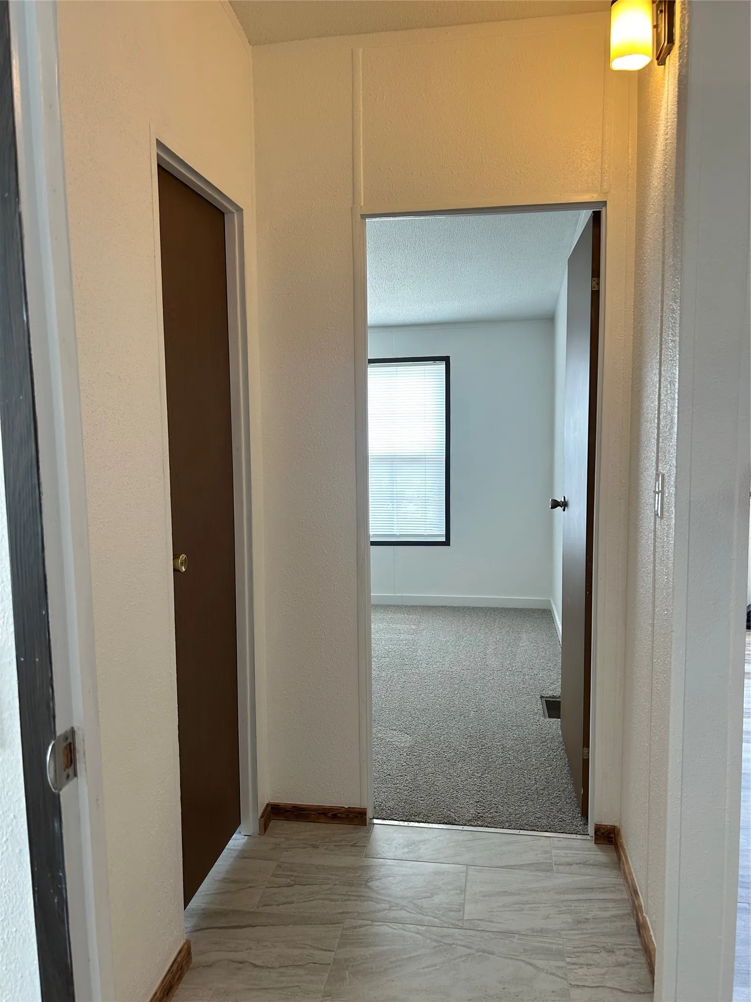 Manufactured Home For Rent in Parker County , 201 Lakeview Trail, Weatherford, Texas 76087, 3 Bedroom, 2 Bathroom, Garage spaces, 1,120 Sqft, built in 1984, mls#21368007, Real Estate Agent in Weatherford, Homes For Rent in Parker county, Homes For Rent in Weatherford, Realtor in Weatherford Texas, Real Estate Brokerage Independent Realty Texas, Luminita Cordes Realtor