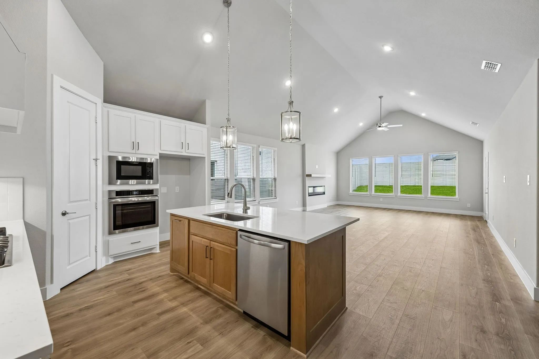 Single Family Residence For Sale in Collin County , 4737 Peary Lane, Mc Kinney, Texas 75071, 4 Bedroom, 3 Bathroom, 2 Garage spaces, 2,782 Sqft, built in 2025, mls#21367983, Real Estate Agent in Mc Kinney, Homes For Sale in Collin county, Homes For Sale in Mc Kinney, Realtor in Mc Kinney Texas, Real Estate Brokerage Independent Realty Texas, Luminita Cordes Realtor