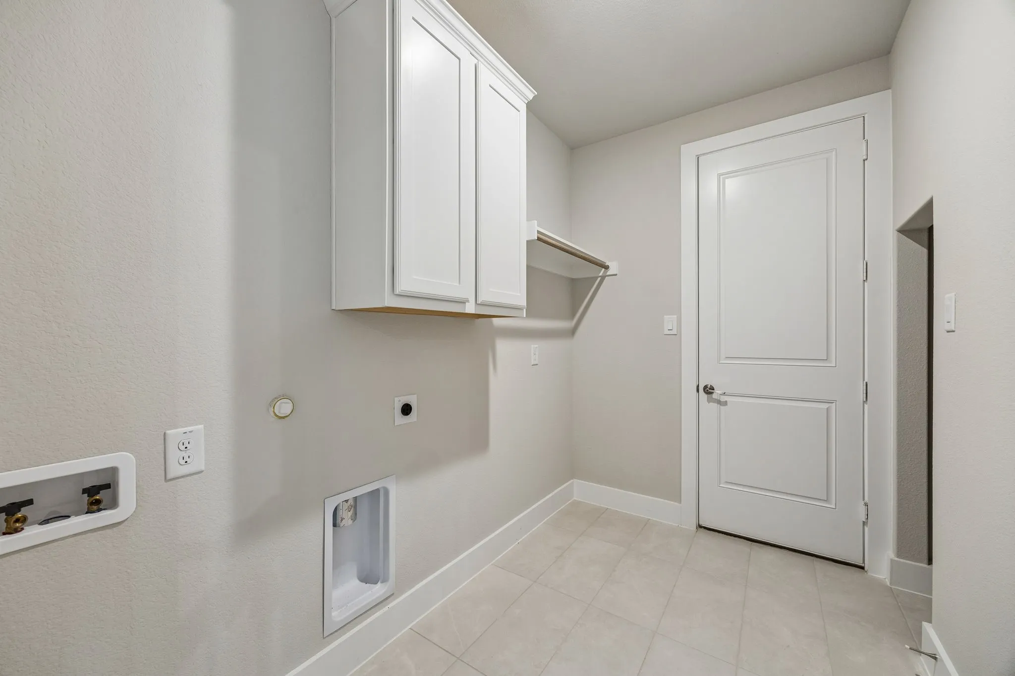 Single Family Residence For Sale in Collin County , 4737 Peary Lane, Mc Kinney, Texas 75071, 4 Bedroom, 3 Bathroom, 2 Garage spaces, 2,782 Sqft, built in 2025, mls#21367983, Real Estate Agent in Mc Kinney, Homes For Sale in Collin county, Homes For Sale in Mc Kinney, Realtor in Mc Kinney Texas, Real Estate Brokerage Independent Realty Texas, Luminita Cordes Realtor