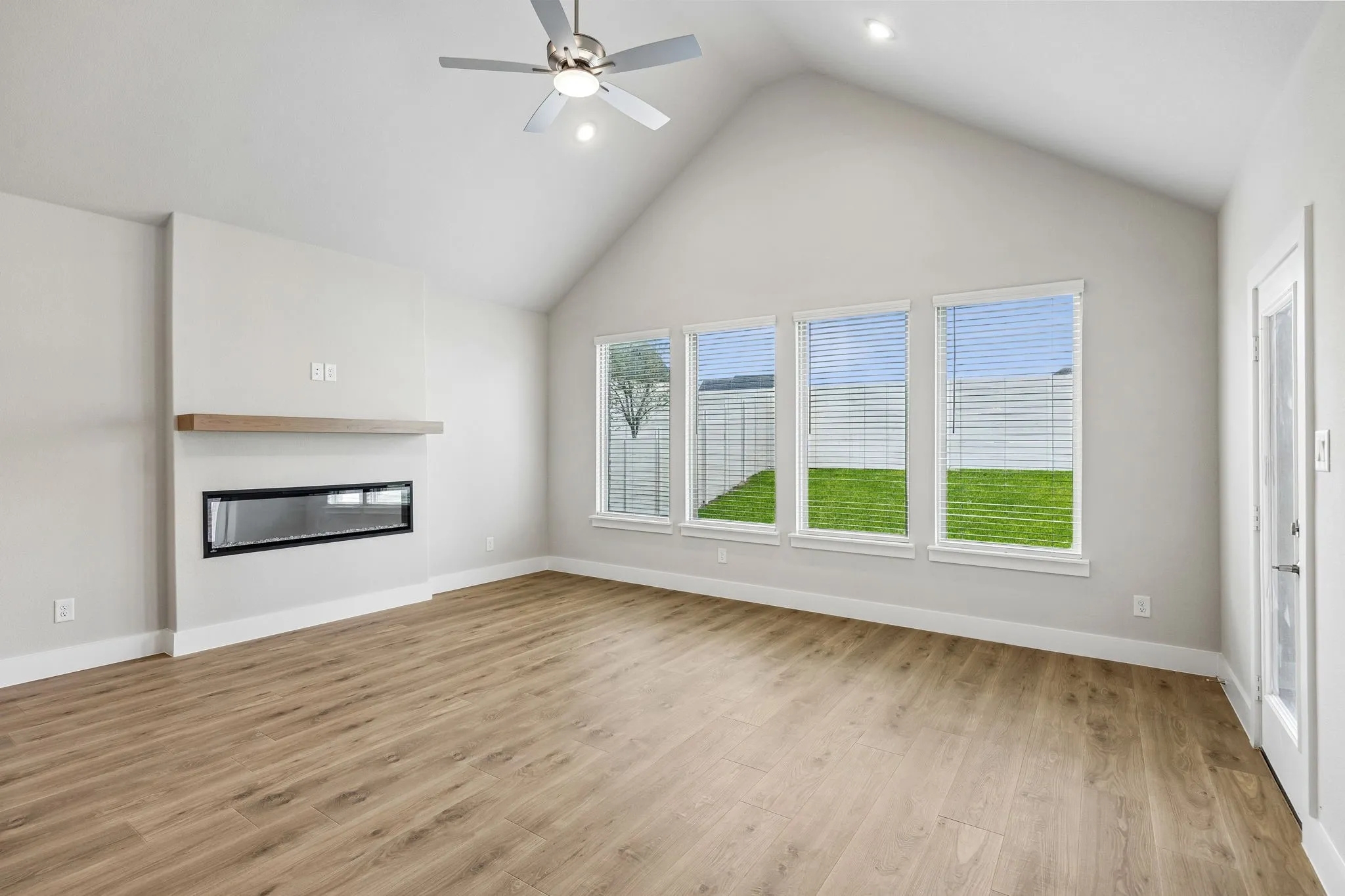 Single Family Residence For Sale in Collin County , 4737 Peary Lane, Mc Kinney, Texas 75071, 4 Bedroom, 3 Bathroom, 2 Garage spaces, 2,782 Sqft, built in 2025, mls#21367983, Real Estate Agent in Mc Kinney, Homes For Sale in Collin county, Homes For Sale in Mc Kinney, Realtor in Mc Kinney Texas, Real Estate Brokerage Independent Realty Texas, Luminita Cordes Realtor
