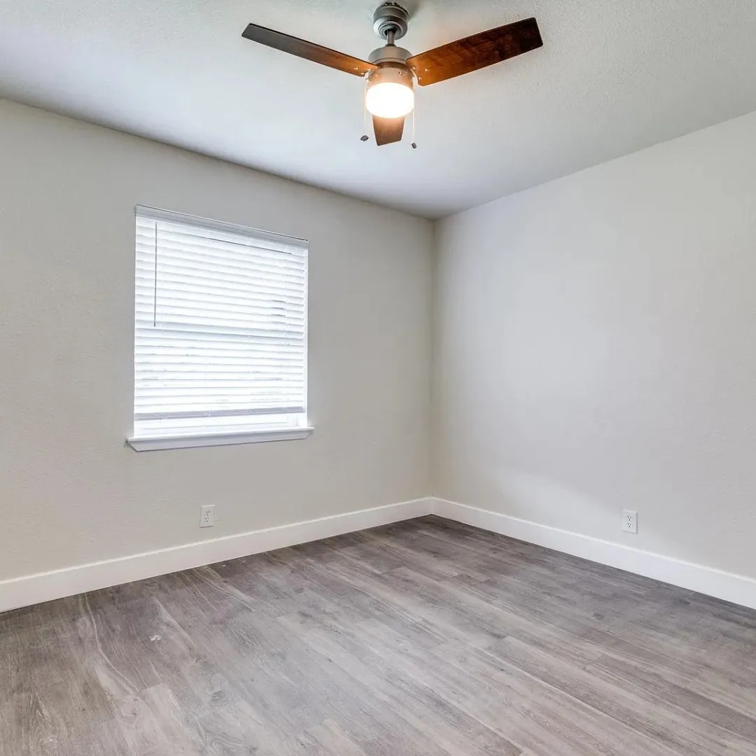 Single Family Residence For Rent in Dallas County , 3709 Hilton Drive, Mesquite, Texas 75150, 3 Bedroom, 2 Bathroom, 2 Garage spaces, 1,344 Sqft, built in 1967, mls#21368015, Real Estate Agent in Mesquite, Homes For Rent in Dallas county, Homes For Rent in Mesquite, Realtor in Mesquite Texas, Real Estate Brokerage Independent Realty Texas, Luminita Cordes Realtor
