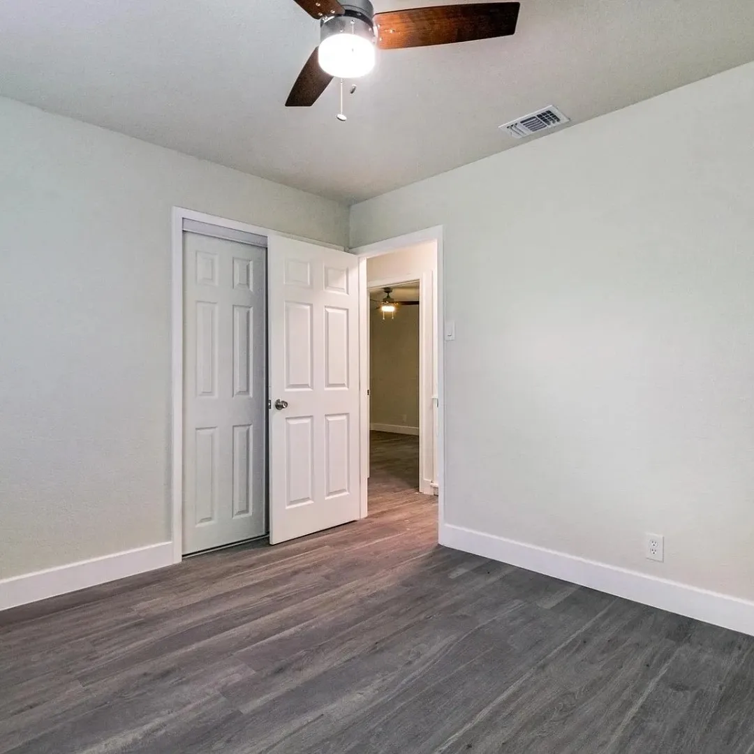 Single Family Residence For Rent in Dallas County , 3709 Hilton Drive, Mesquite, Texas 75150, 3 Bedroom, 2 Bathroom, 2 Garage spaces, 1,344 Sqft, built in 1967, mls#21368015, Real Estate Agent in Mesquite, Homes For Rent in Dallas county, Homes For Rent in Mesquite, Realtor in Mesquite Texas, Real Estate Brokerage Independent Realty Texas, Luminita Cordes Realtor