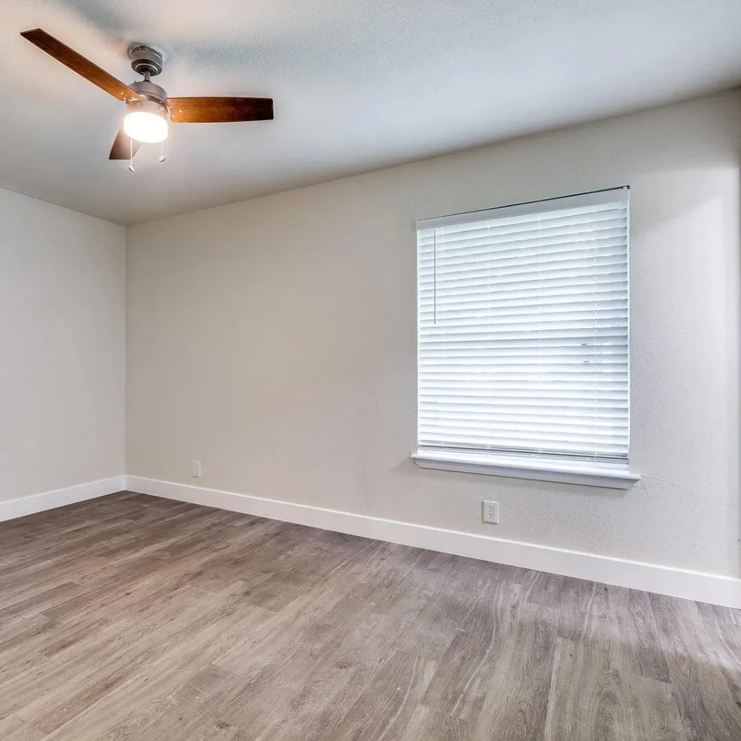 Single Family Residence For Rent in Dallas County , 3709 Hilton Drive, Mesquite, Texas 75150, 3 Bedroom, 2 Bathroom, 2 Garage spaces, 1,344 Sqft, built in 1967, mls#21368015, Real Estate Agent in Mesquite, Homes For Rent in Dallas county, Homes For Rent in Mesquite, Realtor in Mesquite Texas, Real Estate Brokerage Independent Realty Texas, Luminita Cordes Realtor