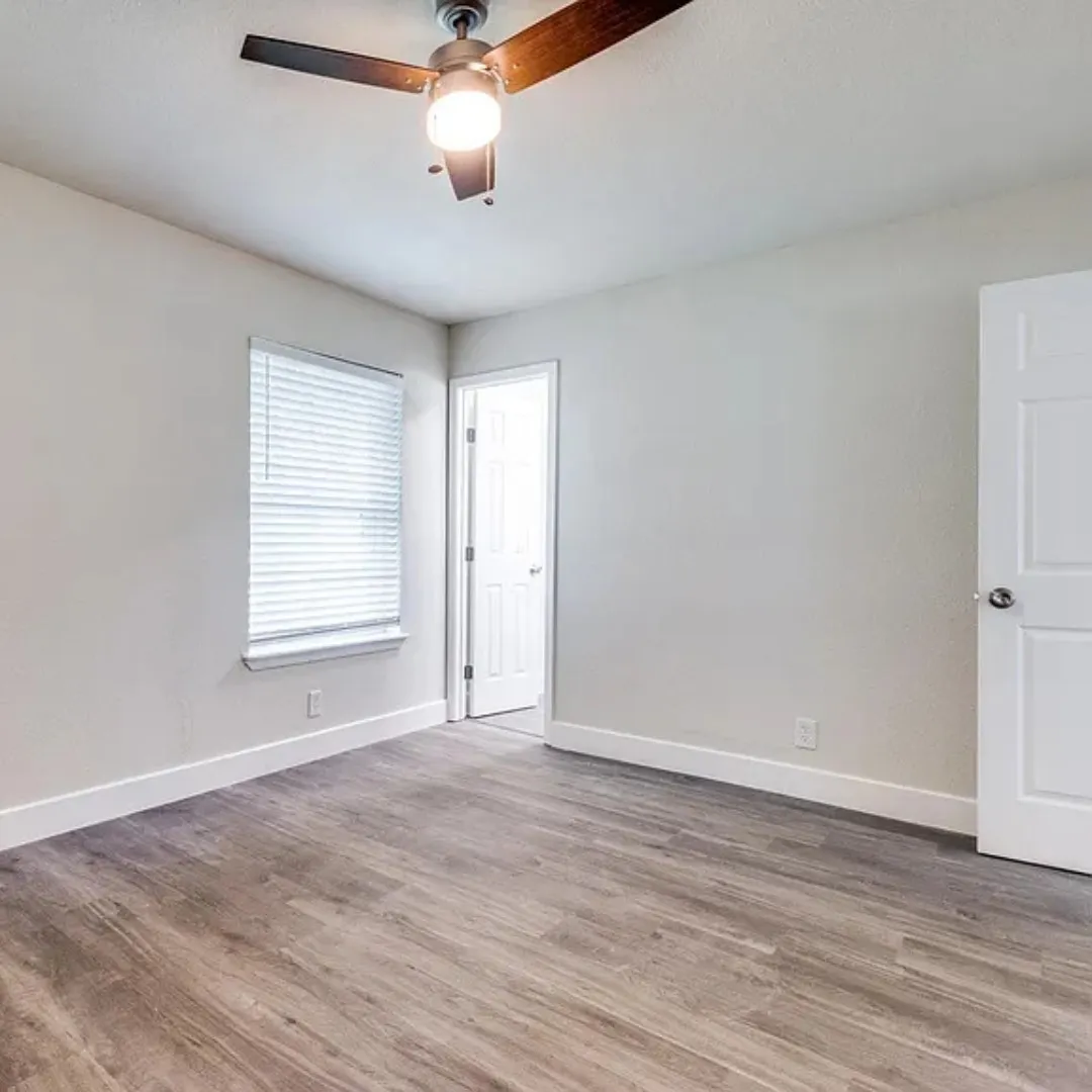 Single Family Residence For Rent in Dallas County , 3709 Hilton Drive, Mesquite, Texas 75150, 3 Bedroom, 2 Bathroom, 2 Garage spaces, 1,344 Sqft, built in 1967, mls#21368015, Real Estate Agent in Mesquite, Homes For Rent in Dallas county, Homes For Rent in Mesquite, Realtor in Mesquite Texas, Real Estate Brokerage Independent Realty Texas, Luminita Cordes Realtor