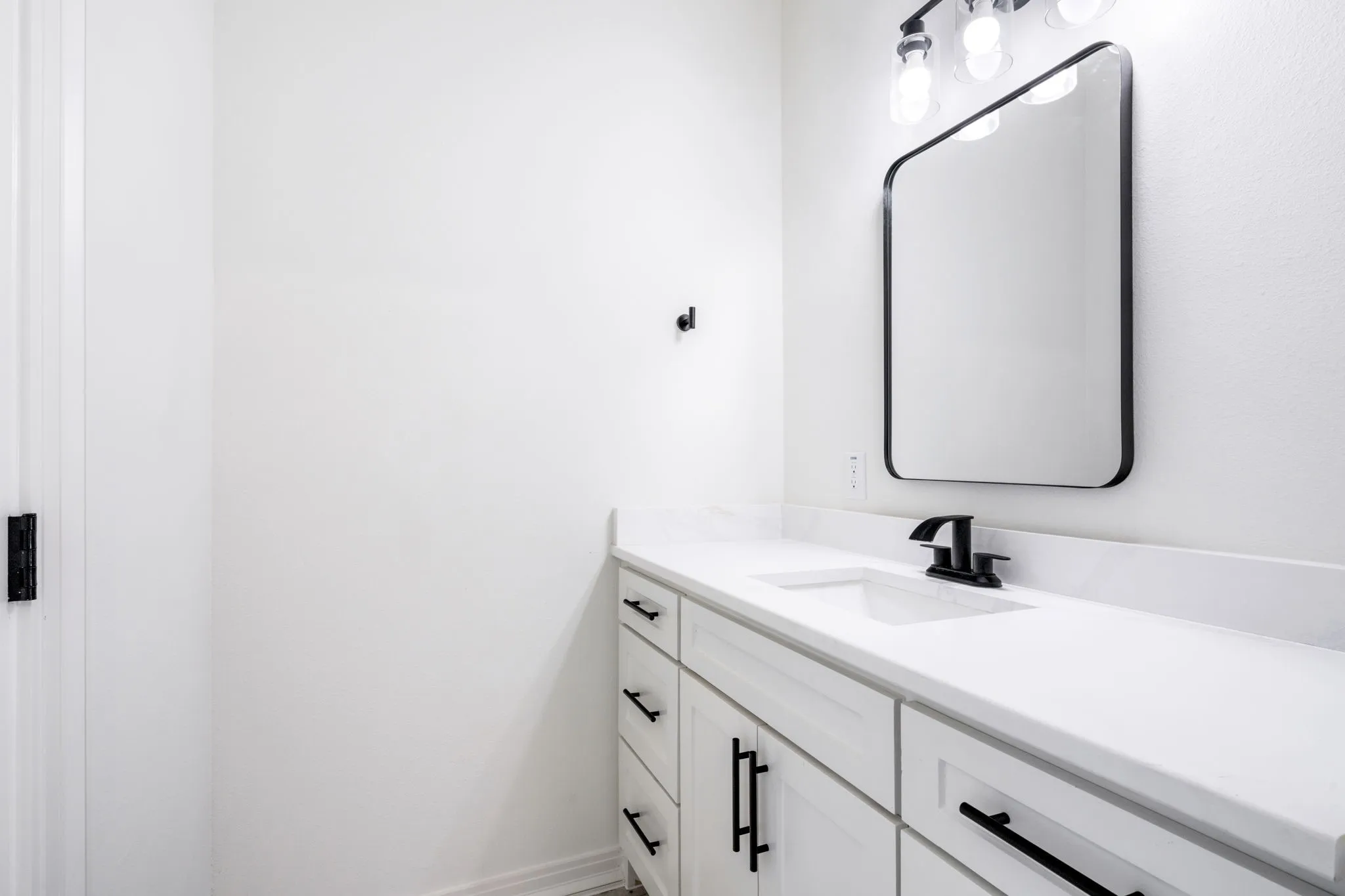 Single Family Residence For Sale in Johnson County , 4258 County Road 204, Alvarado, Texas 76009, 4 Bedroom, 3 Bathroom, 2 Garage spaces, 2,566 Sqft, built in 2026, mls#21367608, Real Estate Agent in Alvarado, Homes For Sale in Johnson county, Homes For Sale in Alvarado, Realtor in Alvarado Texas, Real Estate Brokerage Independent Realty Texas, Luminita Cordes Realtor
