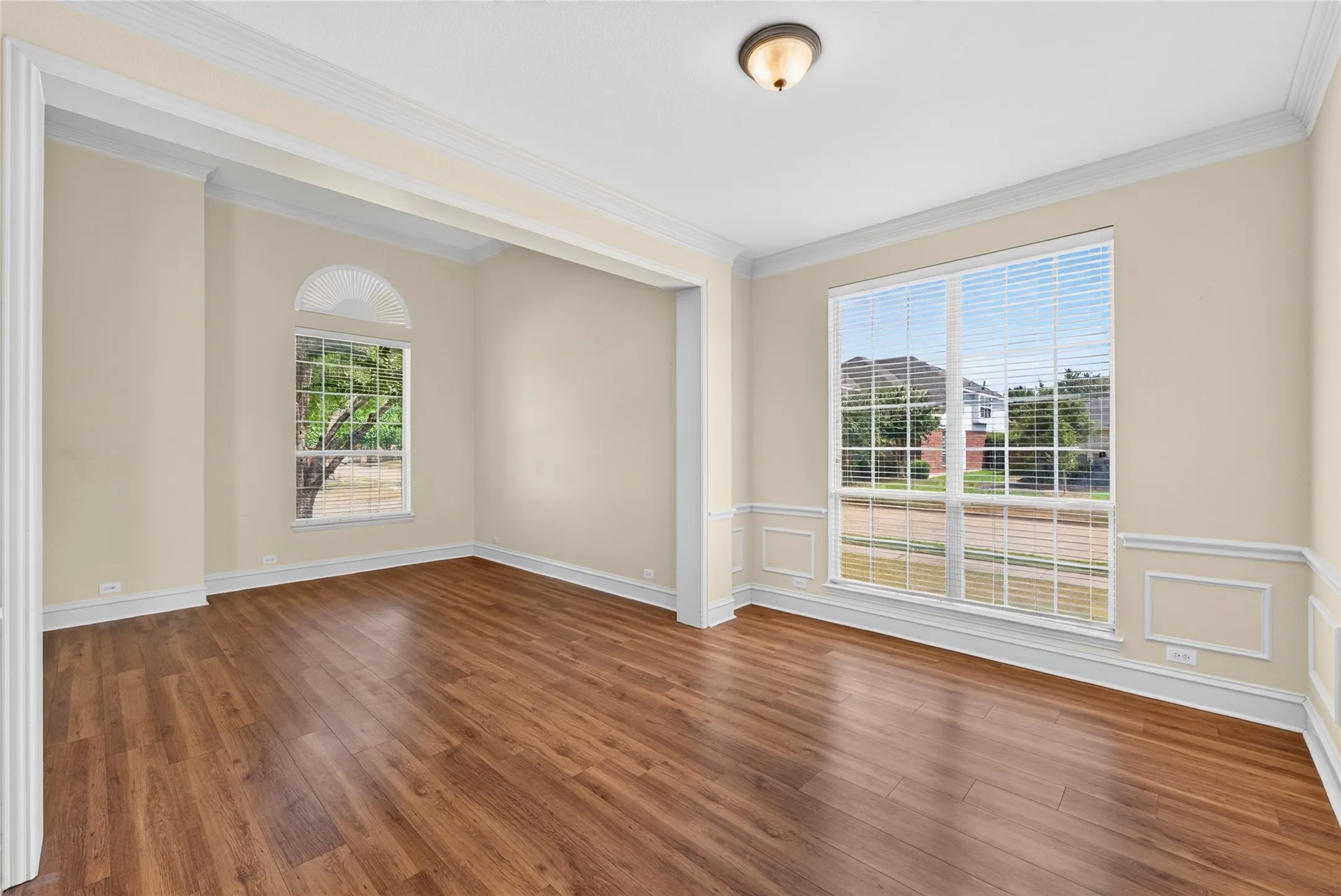 Single Family Residence For Rent in Collin County , 8701 Mandevilla Drive, Plano, Texas 75024, 4 Bedroom, 4 Bathroom, 3 Garage spaces, 4,024 Sqft, built in 2002, mls#21367846, Real Estate Agent in Plano, Homes For Rent in Collin county, Homes For Rent in Plano, Realtor in Plano Texas, Real Estate Brokerage Independent Realty Texas, Luminita Cordes Realtor