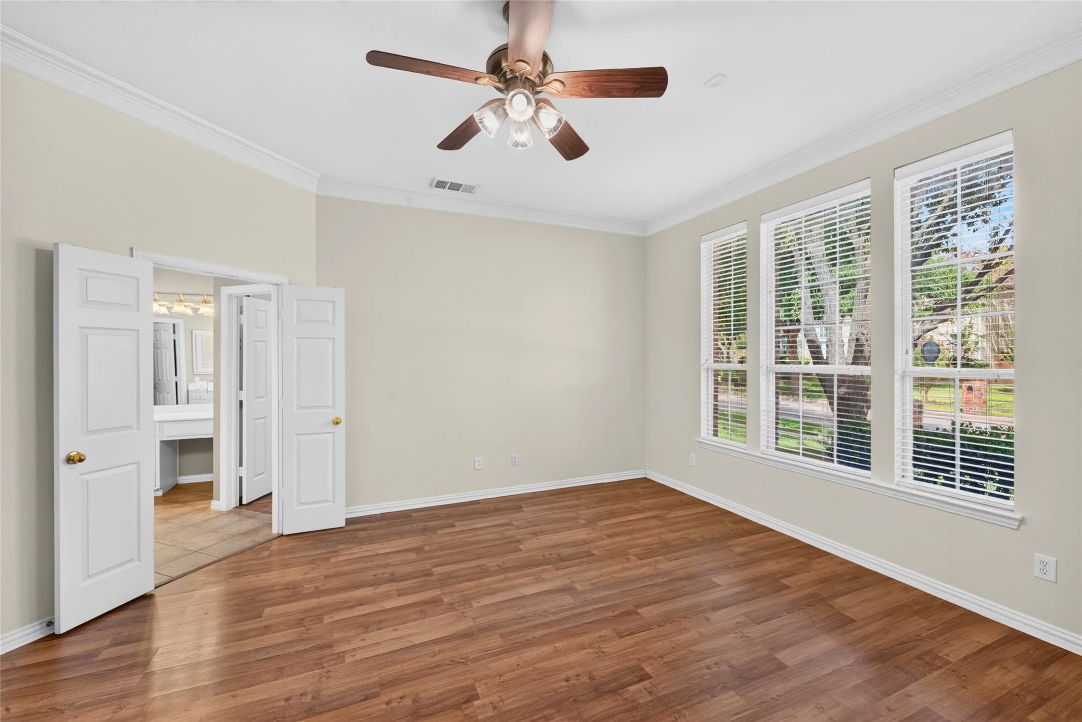 Single Family Residence For Rent in Collin County , 8701 Mandevilla Drive, Plano, Texas 75024, 4 Bedroom, 4 Bathroom, 3 Garage spaces, 4,024 Sqft, built in 2002, mls#21367846, Real Estate Agent in Plano, Homes For Rent in Collin county, Homes For Rent in Plano, Realtor in Plano Texas, Real Estate Brokerage Independent Realty Texas, Luminita Cordes Realtor