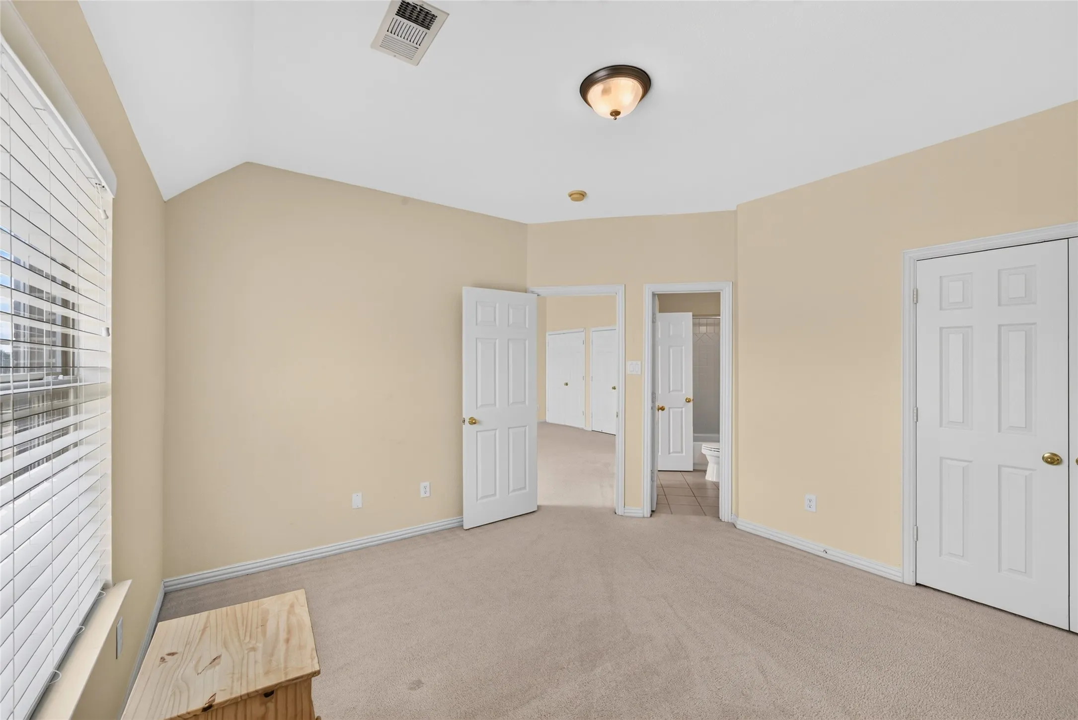 Single Family Residence For Rent in Collin County , 8701 Mandevilla Drive, Plano, Texas 75024, 4 Bedroom, 4 Bathroom, 3 Garage spaces, 4,024 Sqft, built in 2002, mls#21367846, Real Estate Agent in Plano, Homes For Rent in Collin county, Homes For Rent in Plano, Realtor in Plano Texas, Real Estate Brokerage Independent Realty Texas, Luminita Cordes Realtor