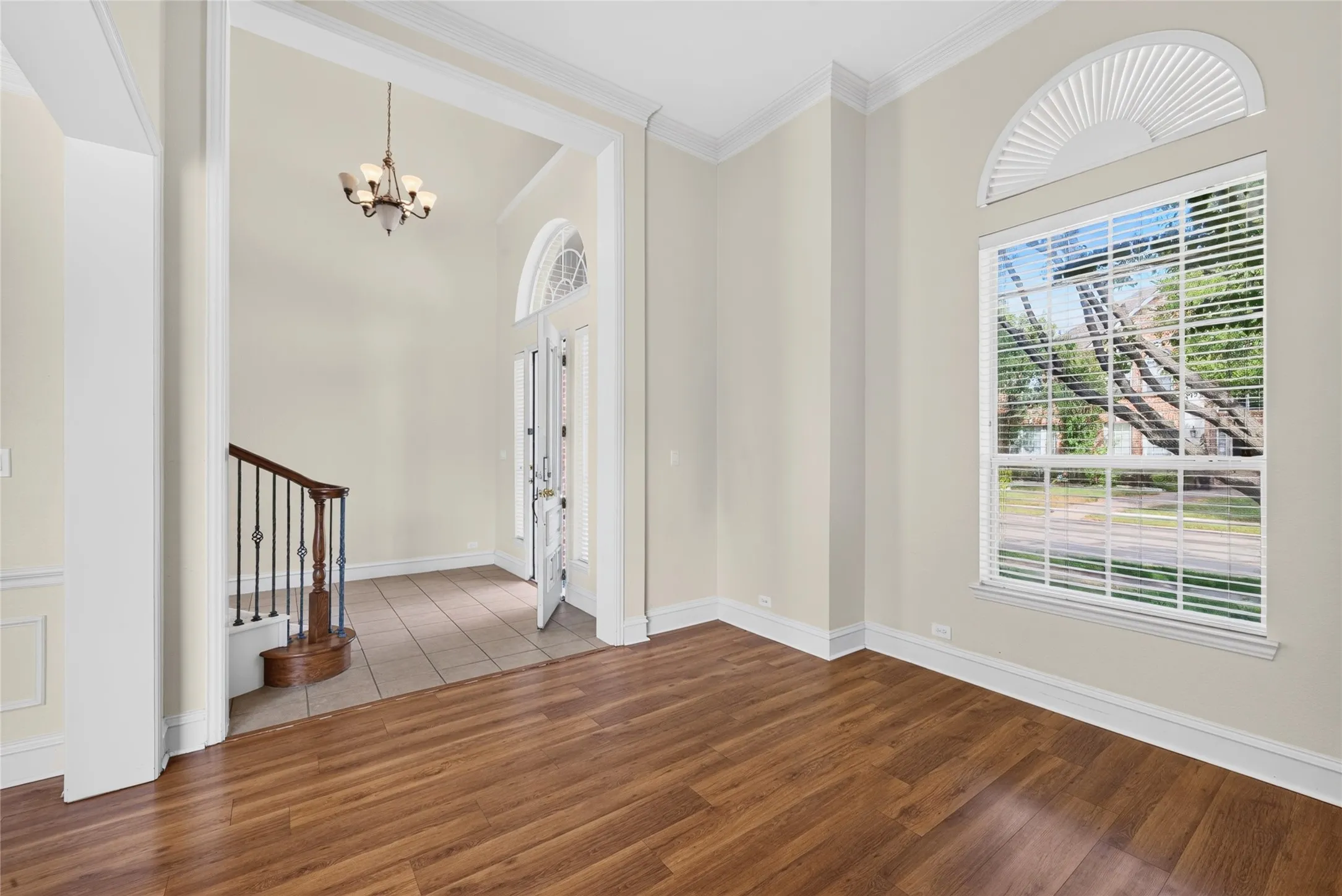 Single Family Residence For Rent in Collin County , 8701 Mandevilla Drive, Plano, Texas 75024, 4 Bedroom, 4 Bathroom, 3 Garage spaces, 4,024 Sqft, built in 2002, mls#21367846, Real Estate Agent in Plano, Homes For Rent in Collin county, Homes For Rent in Plano, Realtor in Plano Texas, Real Estate Brokerage Independent Realty Texas, Luminita Cordes Realtor