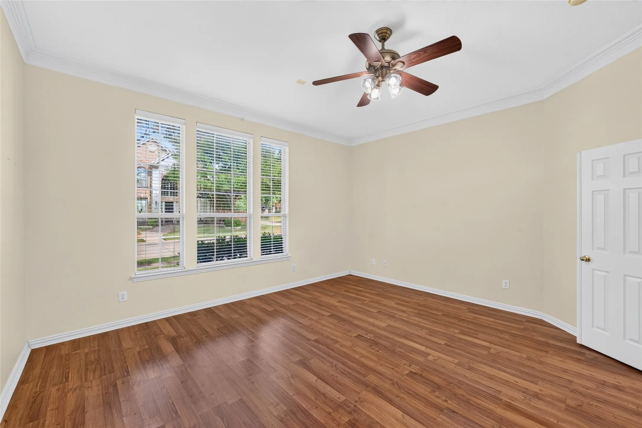 Single Family Residence For Rent in Collin County , 8701 Mandevilla Drive, Plano, Texas 75024, 4 Bedroom, 4 Bathroom, 3 Garage spaces, 4,024 Sqft, built in 2002, mls#21367846, Real Estate Agent in Plano, Homes For Rent in Collin county, Homes For Rent in Plano, Realtor in Plano Texas, Real Estate Brokerage Independent Realty Texas, Luminita Cordes Realtor