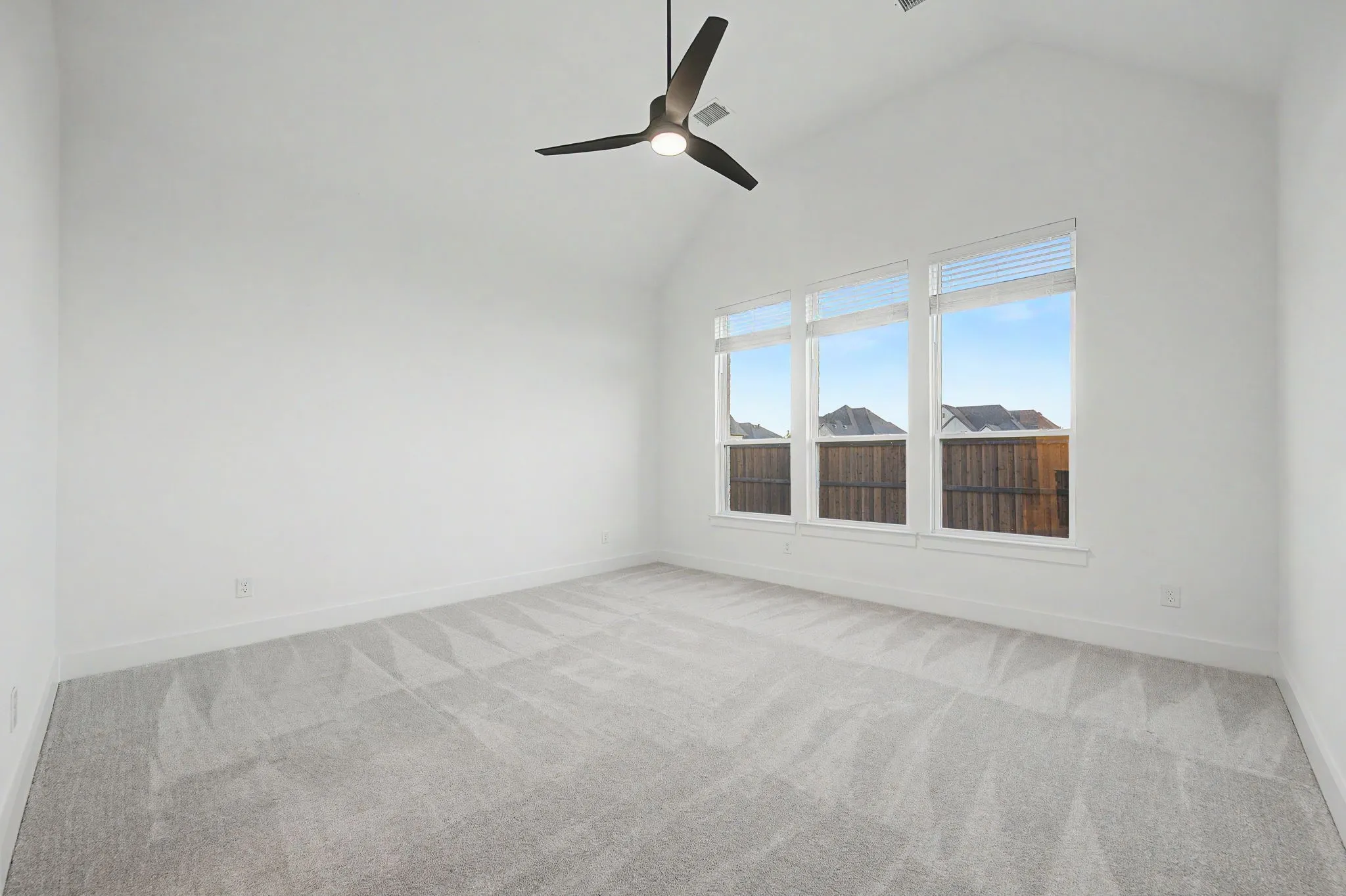 Single Family Residence For Sale in Rockwall County , 3123 Bexar Street, Rockwall, Texas 75032, 5 Bedroom, 6 Bathroom, 3 Garage spaces, 3,948 Sqft, built in 2025, mls#21366582, Real Estate Agent in Rockwall, Homes For Sale in Rockwall county, Homes For Sale in Rockwall, Realtor in Rockwall Texas, Real Estate Brokerage Independent Realty Texas, Luminita Cordes Realtor