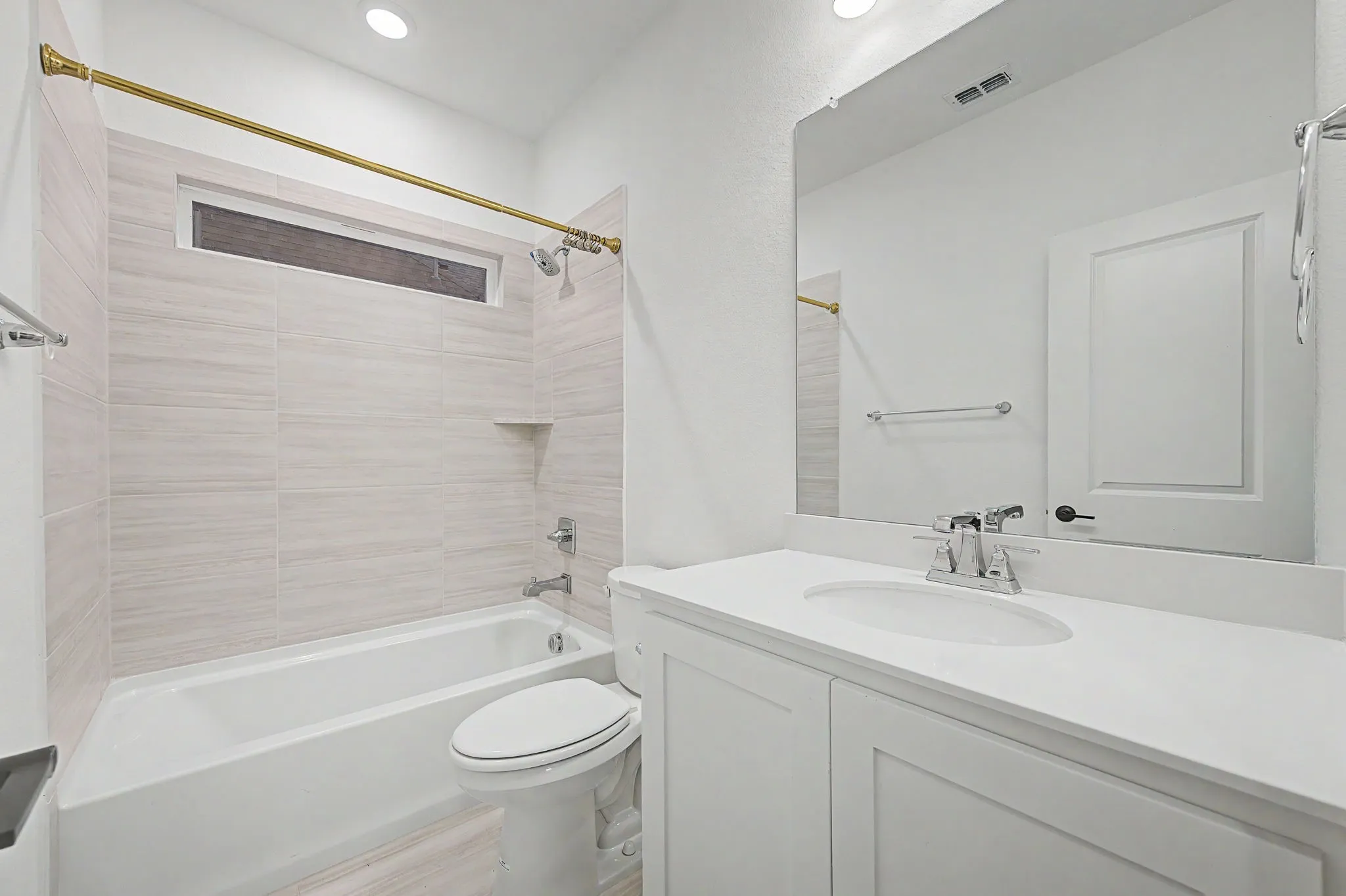 Single Family Residence For Sale in Rockwall County , 3123 Bexar Street, Rockwall, Texas 75032, 5 Bedroom, 6 Bathroom, 3 Garage spaces, 3,948 Sqft, built in 2025, mls#21366582, Real Estate Agent in Rockwall, Homes For Sale in Rockwall county, Homes For Sale in Rockwall, Realtor in Rockwall Texas, Real Estate Brokerage Independent Realty Texas, Luminita Cordes Realtor