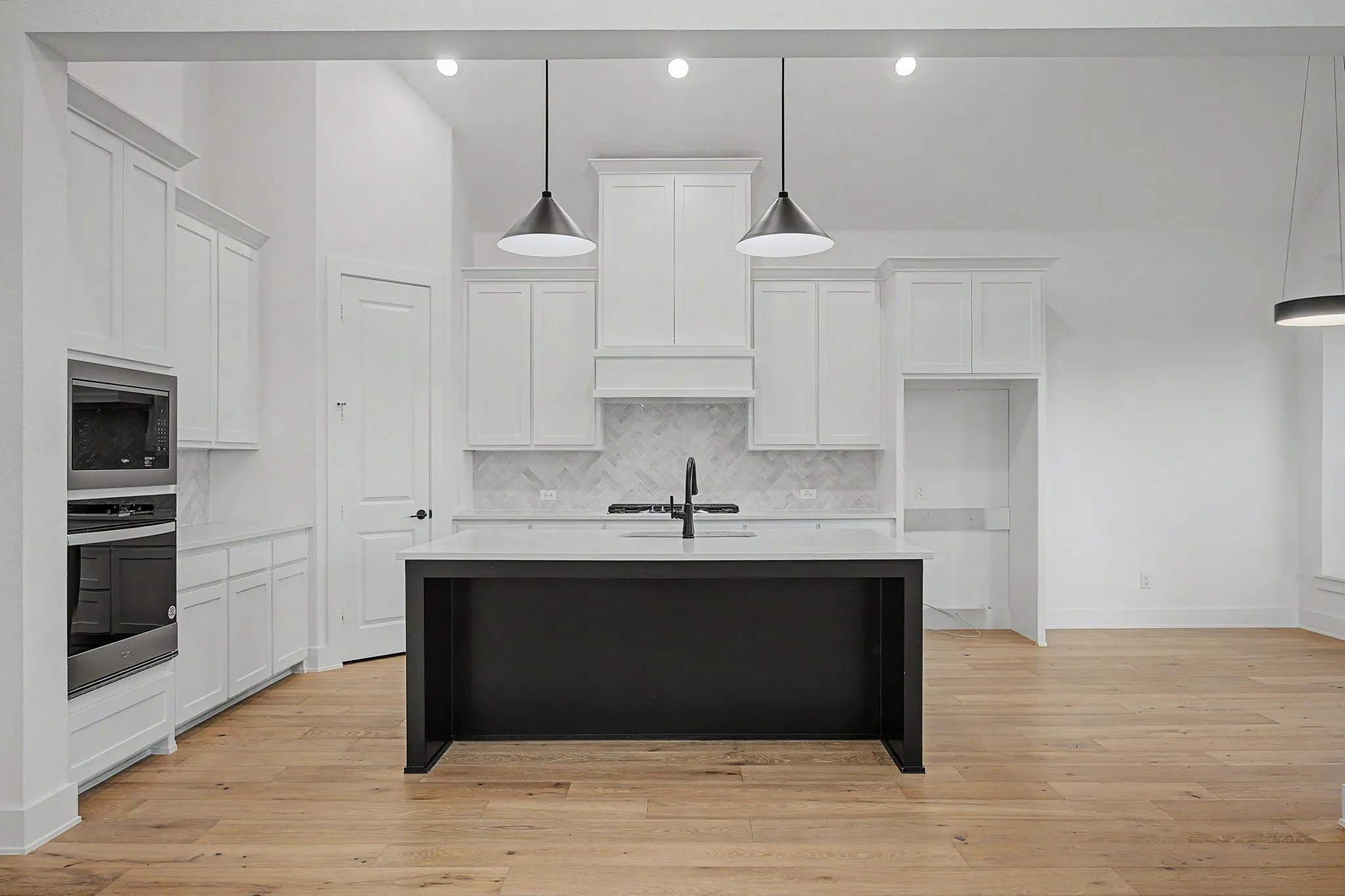Single Family Residence For Sale in Rockwall County , 3123 Bexar Street, Rockwall, Texas 75032, 5 Bedroom, 6 Bathroom, 3 Garage spaces, 3,948 Sqft, built in 2025, mls#21366582, Real Estate Agent in Rockwall, Homes For Sale in Rockwall county, Homes For Sale in Rockwall, Realtor in Rockwall Texas, Real Estate Brokerage Independent Realty Texas, Luminita Cordes Realtor