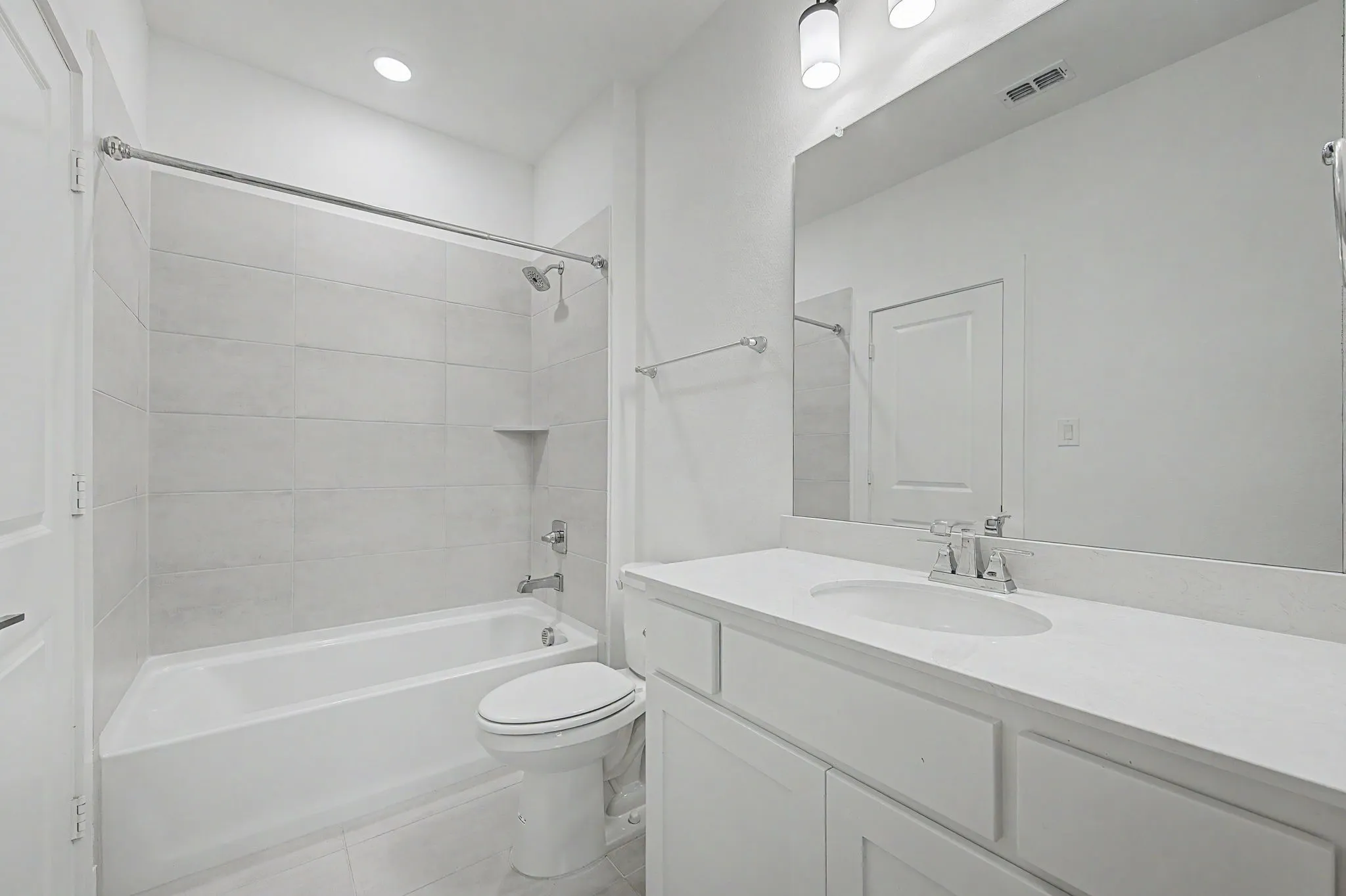 Single Family Residence For Sale in Rockwall County , 3123 Bexar Street, Rockwall, Texas 75032, 5 Bedroom, 6 Bathroom, 3 Garage spaces, 3,948 Sqft, built in 2025, mls#21366582, Real Estate Agent in Rockwall, Homes For Sale in Rockwall county, Homes For Sale in Rockwall, Realtor in Rockwall Texas, Real Estate Brokerage Independent Realty Texas, Luminita Cordes Realtor