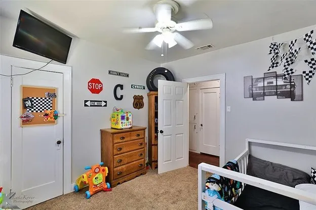 Single Family Residence For Rent in Taylor County , 1010 Stowe Street, Abilene, Texas 79605, 3 Bedroom, 1 Bathroom, 2 Garage spaces, 1,580 Sqft, built in 1935, mls#21368036, Real Estate Agent in Abilene, Homes For Rent in Taylor county, Homes For Rent in Abilene, Realtor in Abilene Texas, Real Estate Brokerage Independent Realty Texas, Luminita Cordes Realtor
