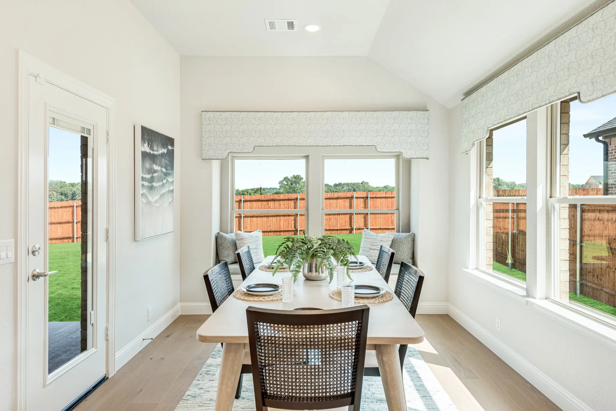 Single Family Residence For Sale in Parker County , 1154 Bailey Ranch Road, Aledo, Texas 76008, 4 Bedroom, 4 Bathroom, 2 Garage spaces, 3,558 Sqft, built in 2024, mls#21366967, Real Estate Agent in Aledo, Homes For Sale in Parker county, Homes For Sale in Aledo, Realtor in Aledo Texas, Real Estate Brokerage Independent Realty Texas, Luminita Cordes Realtor