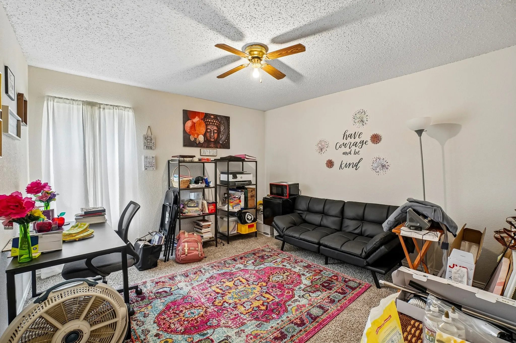 Single Family Residence For Sale in Dallas County , 659 Pondview Drive, Cedar Hill, Texas 75104, 3 Bedroom, 2 Bathroom, 2 Garage spaces, 1,960 Sqft, built in 2001, mls#21367848, Real Estate Agent in Cedar Hill, Homes For Sale in Dallas county, Homes For Sale in Cedar Hill, Realtor in Cedar Hill Texas, Real Estate Brokerage Independent Realty Texas, Luminita Cordes Realtor