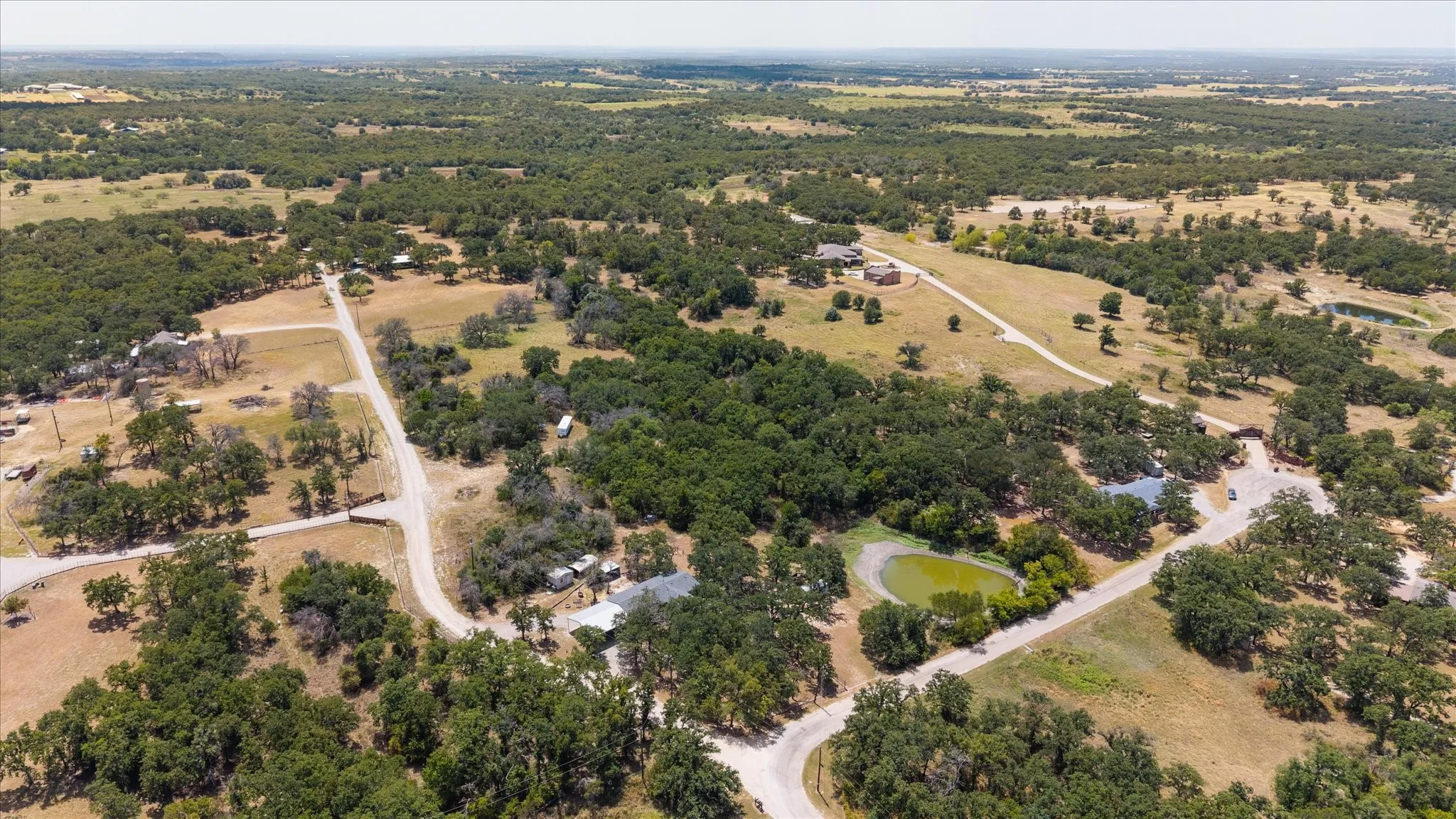 Mobile Home For Sale in Parker County , 576 Threatt, Weatherford, Texas 76088, 3 Bedroom, 2 Bathroom, Garage spaces, 1,568 Sqft, built in 2001, mls#21368019, Real Estate Agent in Weatherford, Homes For Sale in Parker county, Homes For Sale in Weatherford, Realtor in Weatherford Texas, Real Estate Brokerage Independent Realty Texas, Luminita Cordes Realtor