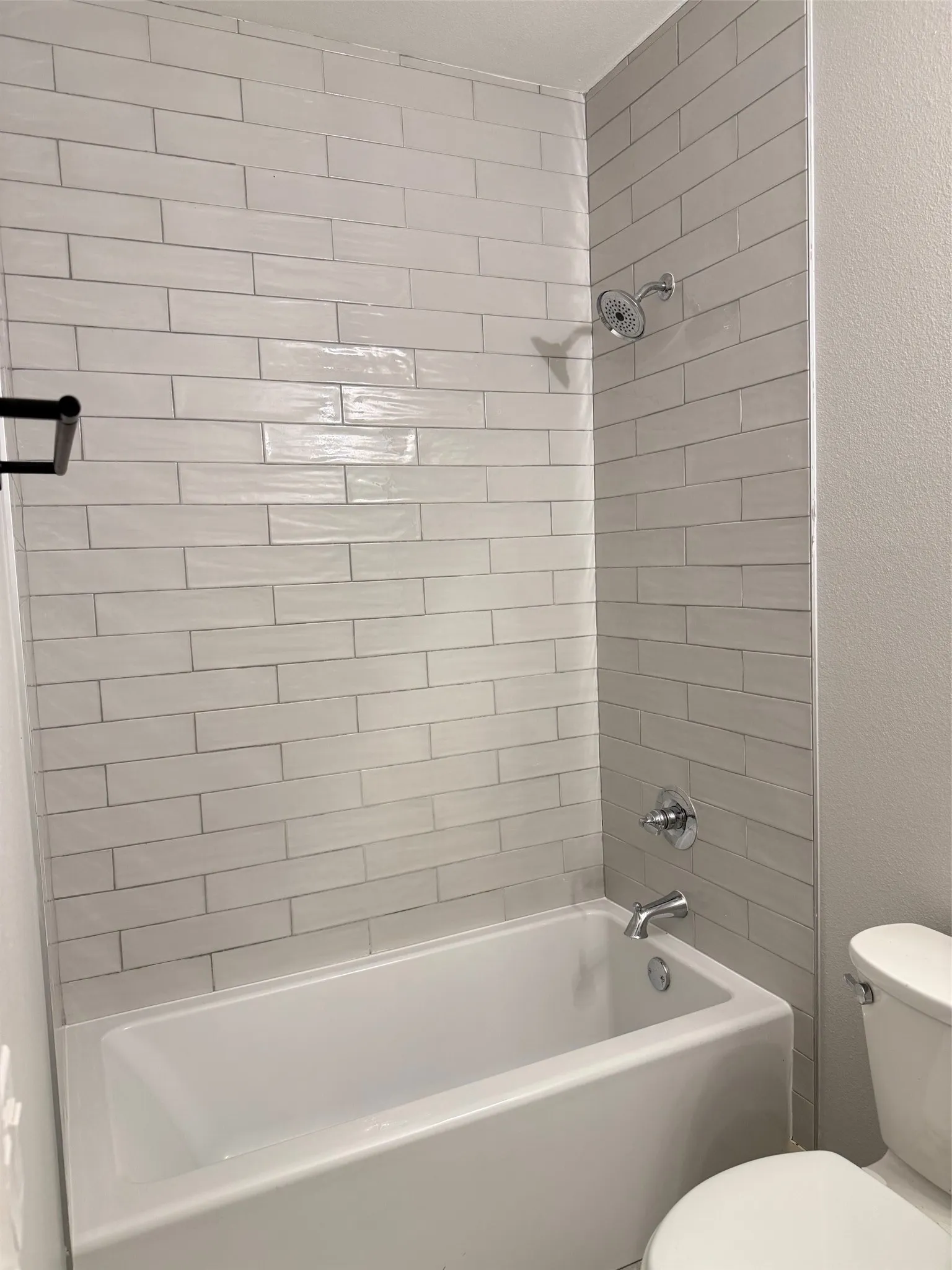 Single Family Residence For Rent in Grayson County , 4906 Dry Creek Road, Sherman, Texas 75092, 3 Bedroom, 2 Bathroom, 2 Garage spaces, 1,604 Sqft, built in 2022, mls#21346927, Real Estate Agent in Sherman, Homes For Rent in Grayson county, Homes For Rent in Sherman, Realtor in Sherman Texas, Real Estate Brokerage Independent Realty Texas, Luminita Cordes Realtor