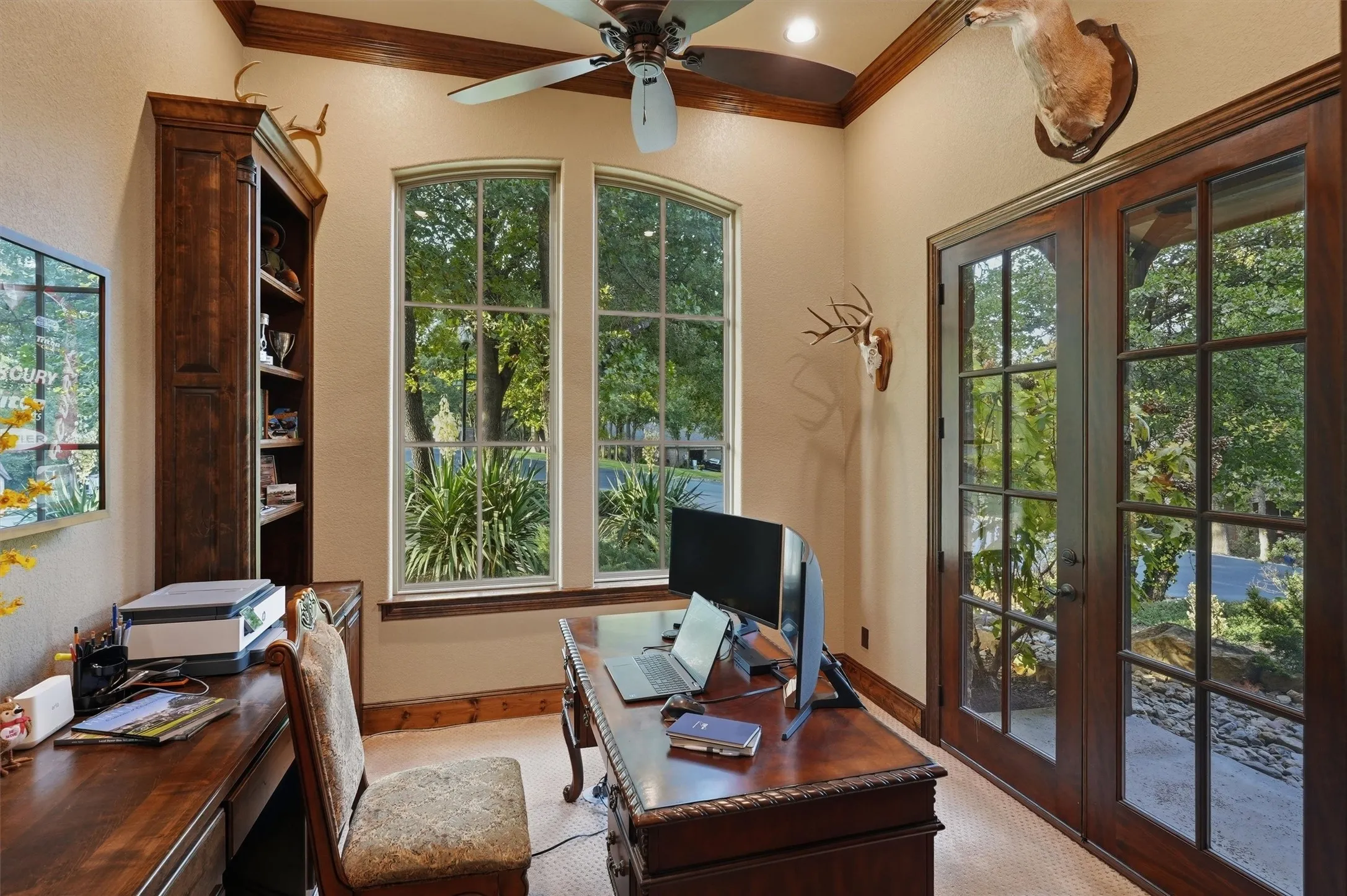 Single Family Residence For Sale in Parker County , 1501 Oaklawn Court, Aledo, Texas 76008, 4 Bedroom, 5 Bathroom, 3 Garage spaces, 5,065 Sqft, built in 2012, mls#21368069, Real Estate Agent in Aledo, Homes For Sale in Parker county, Homes For Sale in Aledo, Realtor in Aledo Texas, Real Estate Brokerage Independent Realty Texas, Luminita Cordes Realtor