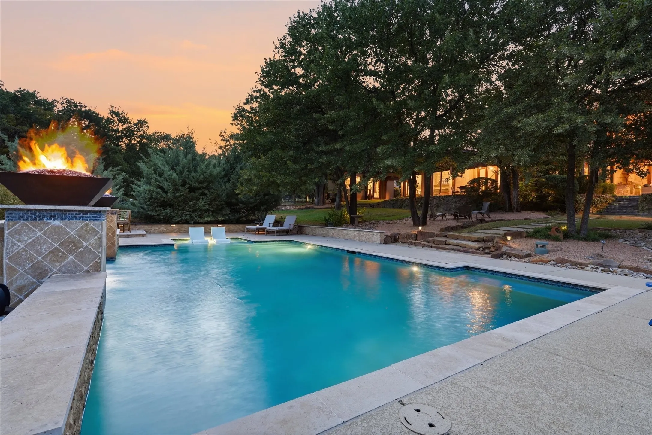 Single Family Residence For Sale in Parker County , 1501 Oaklawn Court, Aledo, Texas 76008, 4 Bedroom, 5 Bathroom, 3 Garage spaces, 5,065 Sqft, built in 2012, mls#21368069, Real Estate Agent in Aledo, Homes For Sale in Parker county, Homes For Sale in Aledo, Realtor in Aledo Texas, Real Estate Brokerage Independent Realty Texas, Luminita Cordes Realtor