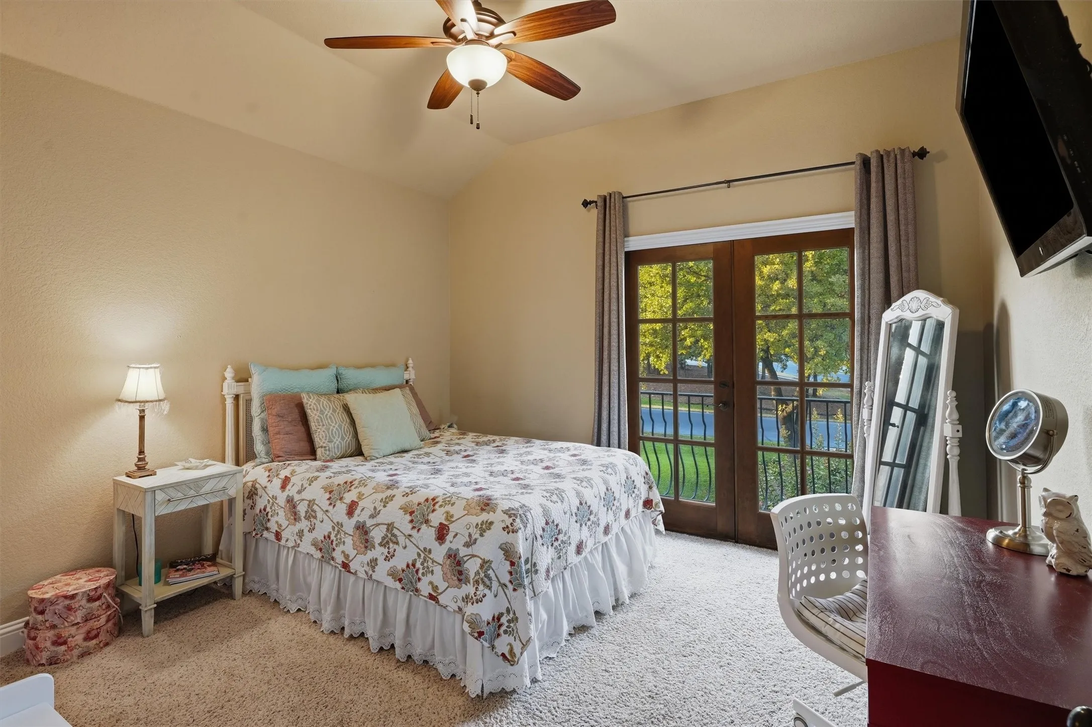 Single Family Residence For Sale in Parker County , 1501 Oaklawn Court, Aledo, Texas 76008, 4 Bedroom, 5 Bathroom, 3 Garage spaces, 5,065 Sqft, built in 2012, mls#21368069, Real Estate Agent in Aledo, Homes For Sale in Parker county, Homes For Sale in Aledo, Realtor in Aledo Texas, Real Estate Brokerage Independent Realty Texas, Luminita Cordes Realtor