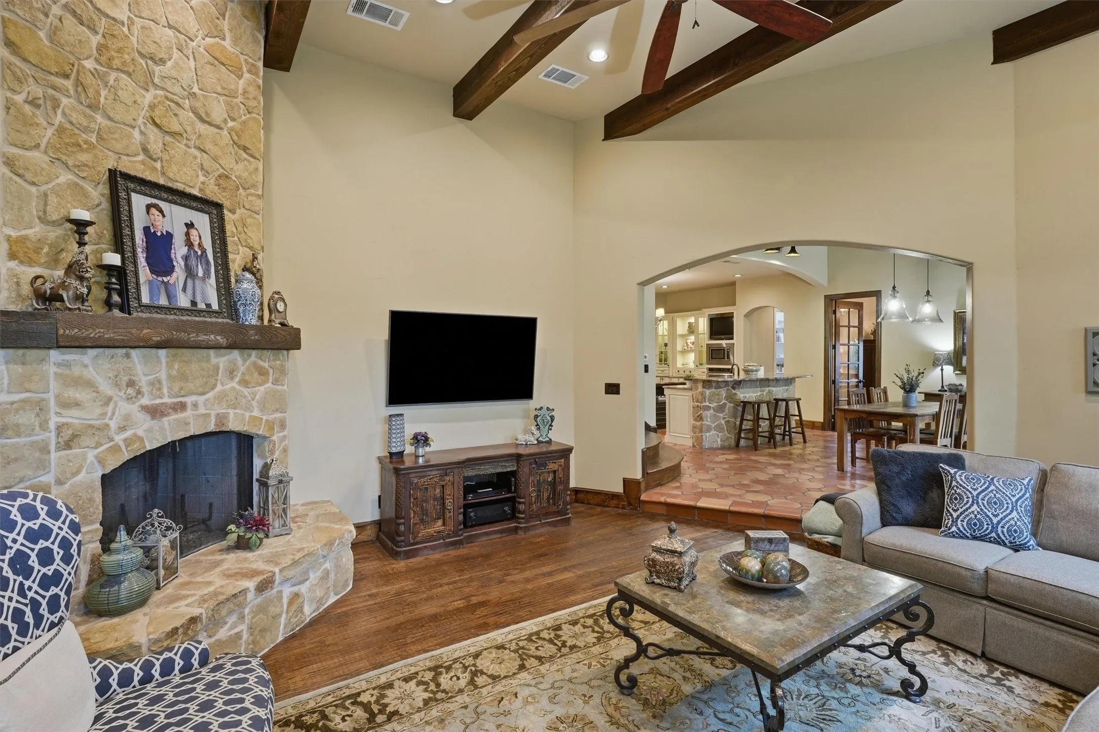 Single Family Residence For Sale in Parker County , 1501 Oaklawn Court, Aledo, Texas 76008, 4 Bedroom, 5 Bathroom, 3 Garage spaces, 5,065 Sqft, built in 2012, mls#21368069, Real Estate Agent in Aledo, Homes For Sale in Parker county, Homes For Sale in Aledo, Realtor in Aledo Texas, Real Estate Brokerage Independent Realty Texas, Luminita Cordes Realtor