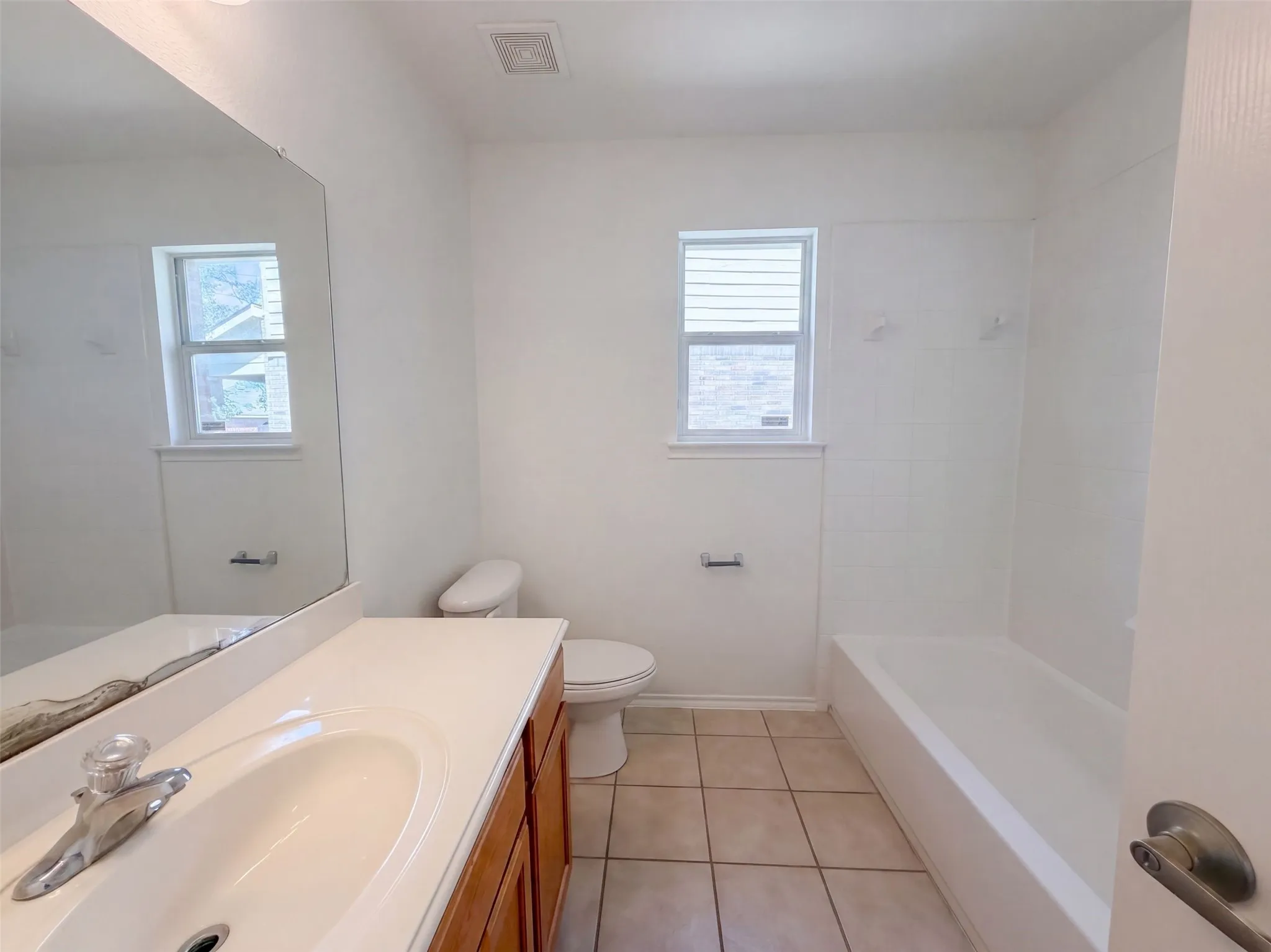 Single Family Residence For Sale in Collin County , 905 Acacia Drive, Anna, Texas 75409, 3 Bedroom, 2 Bathroom, 2 Garage spaces, 1,659 Sqft, built in 2005, mls#21368071, Real Estate Agent in Anna, Homes For Sale in Collin county, Homes For Sale in Anna, Realtor in Anna Texas, Real Estate Brokerage Independent Realty Texas, Luminita Cordes Realtor