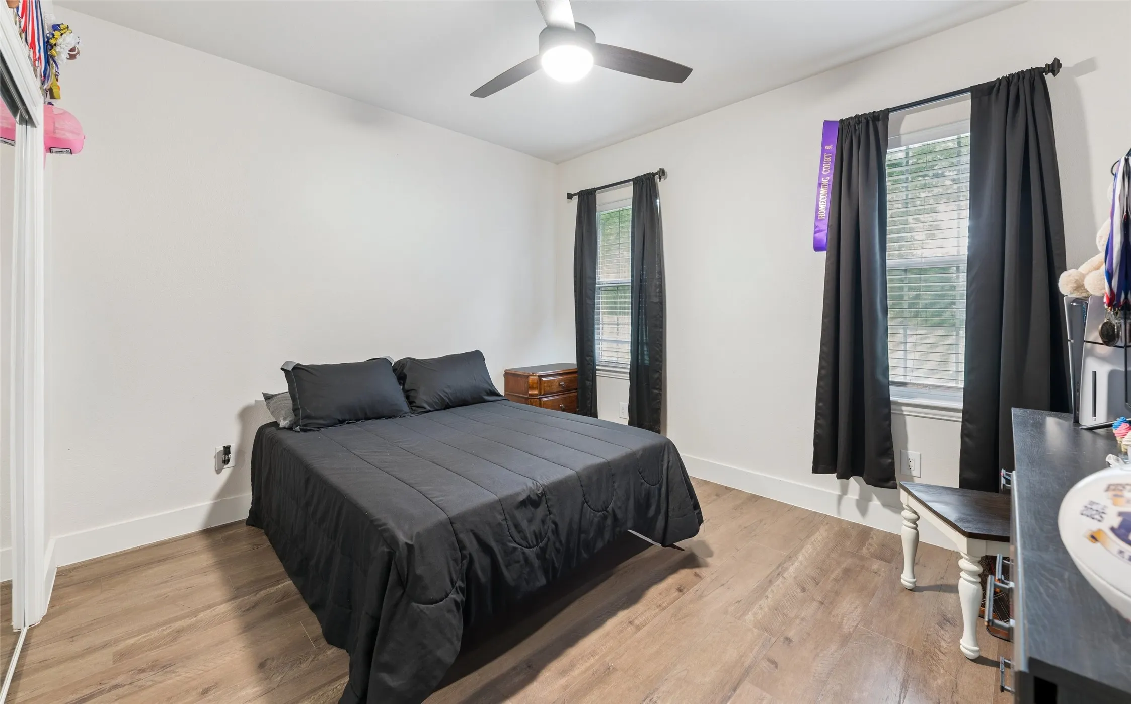 Single Family Residence For Rent in Henderson County , 109 Enchanted Drive, Enchanted Oaks, Texas 75156, 4 Bedroom, 2 Bathroom, 2 Garage spaces, 2,842 Sqft, built in 1998, mls#21367991, Real Estate Agent in Enchanted Oaks, Homes For Rent in Henderson county, Homes For Rent in Enchanted Oaks, Realtor in Enchanted Oaks Texas, Real Estate Brokerage Independent Realty Texas, Luminita Cordes Realtor