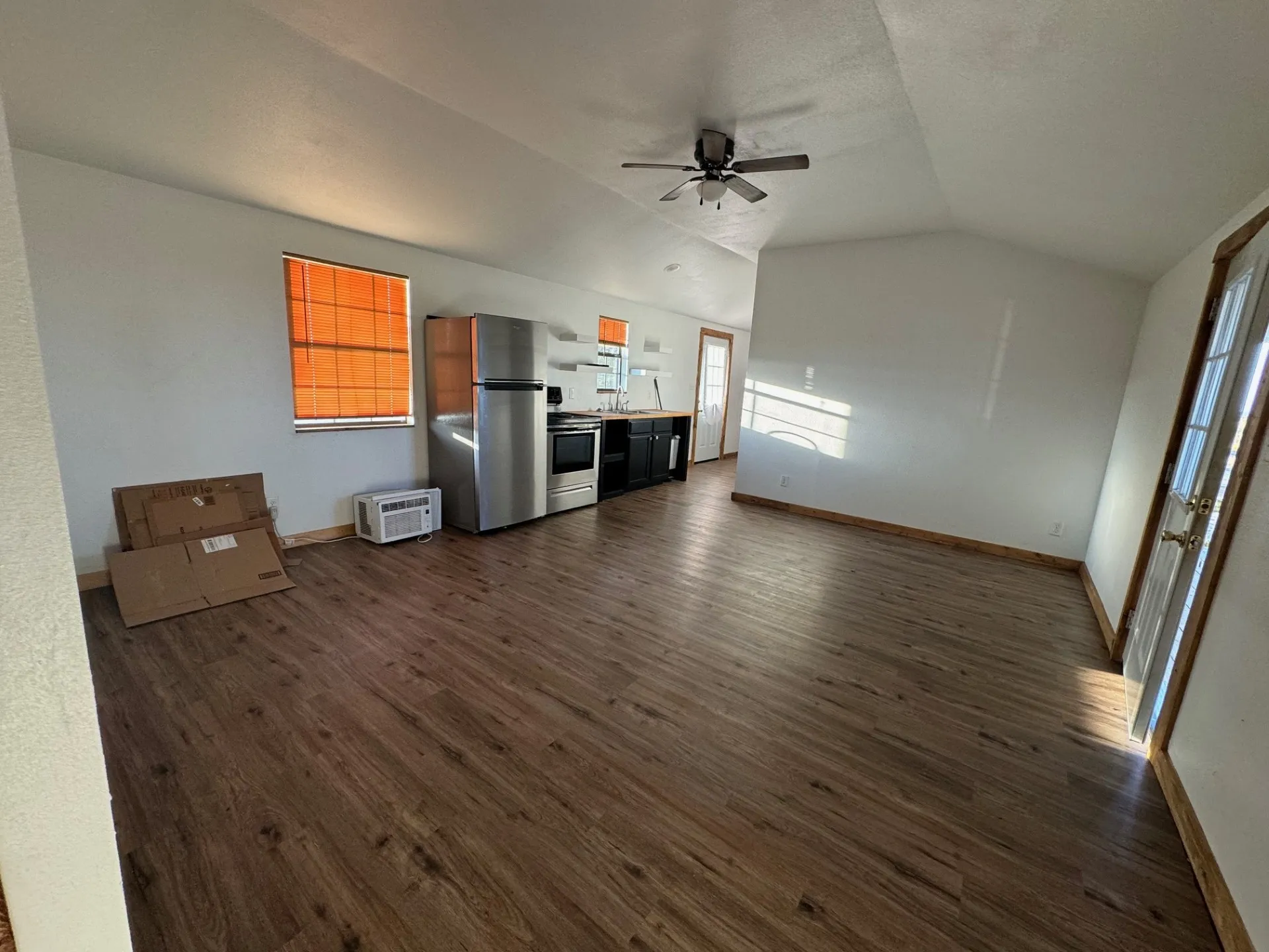 Single Family Residence For Rent in Erath County , 17380 Cr 163, Stephenville, Texas 76401, 2 Bedroom, 1 Bathroom, Garage spaces, 1,000 Sqft, built in 2022, mls#21368080, Real Estate Agent in Stephenville, Homes For Rent in Erath county, Homes For Rent in Stephenville, Realtor in Stephenville Texas, Real Estate Brokerage Independent Realty Texas, Luminita Cordes Realtor