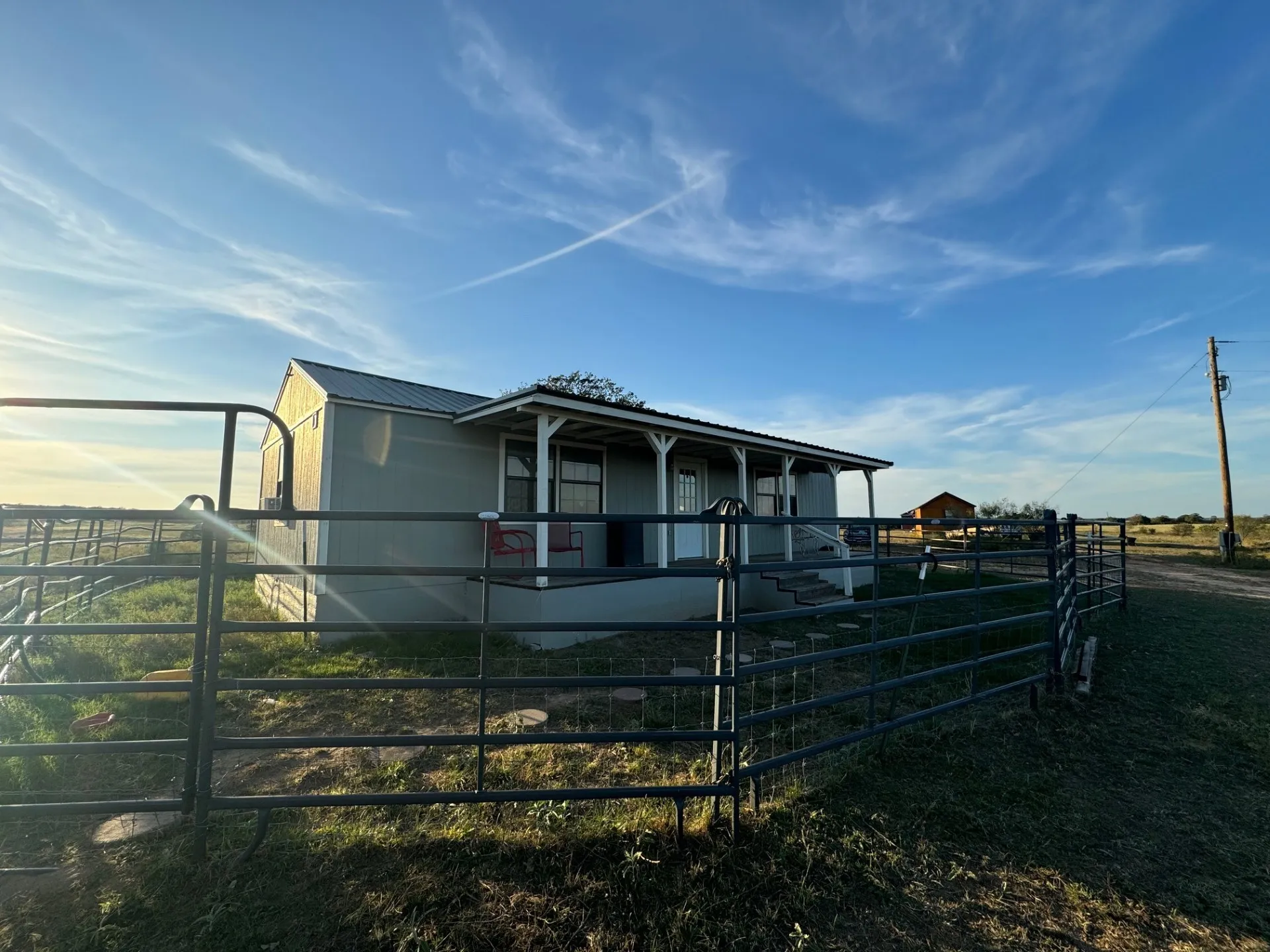 Single Family Residence For Rent in Erath County , 17380 Cr 163, Stephenville, Texas 76401, 2 Bedroom, 1 Bathroom, Garage spaces, 1,000 Sqft, built in 2022, mls#21368080, Real Estate Agent in Stephenville, Homes For Rent in Erath county, Homes For Rent in Stephenville, Realtor in Stephenville Texas, Real Estate Brokerage Independent Realty Texas, Luminita Cordes Realtor