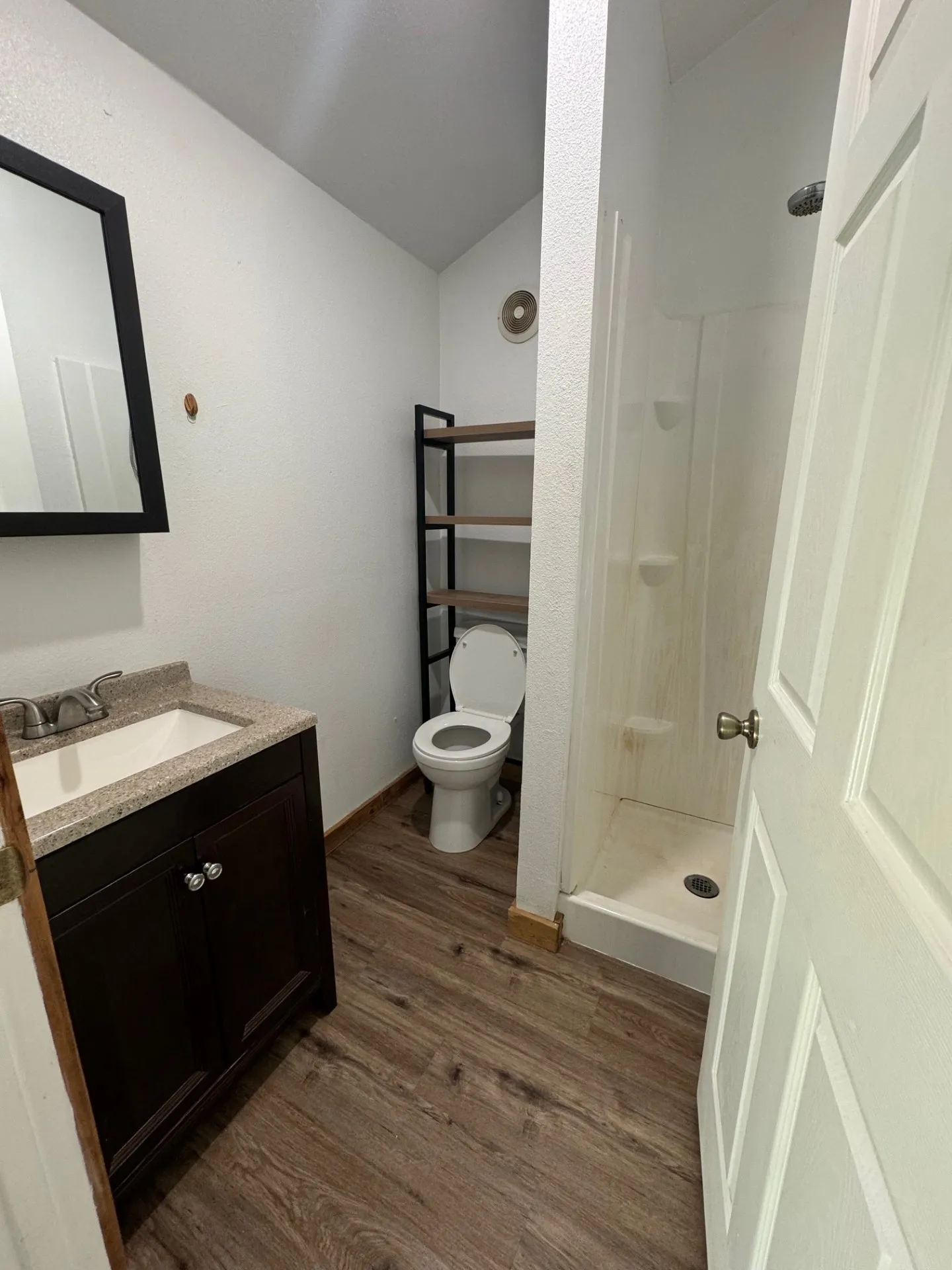 Single Family Residence For Rent in Erath County , 17380 Cr 163, Stephenville, Texas 76401, 2 Bedroom, 1 Bathroom, Garage spaces, 1,000 Sqft, built in 2022, mls#21368080, Real Estate Agent in Stephenville, Homes For Rent in Erath county, Homes For Rent in Stephenville, Realtor in Stephenville Texas, Real Estate Brokerage Independent Realty Texas, Luminita Cordes Realtor
