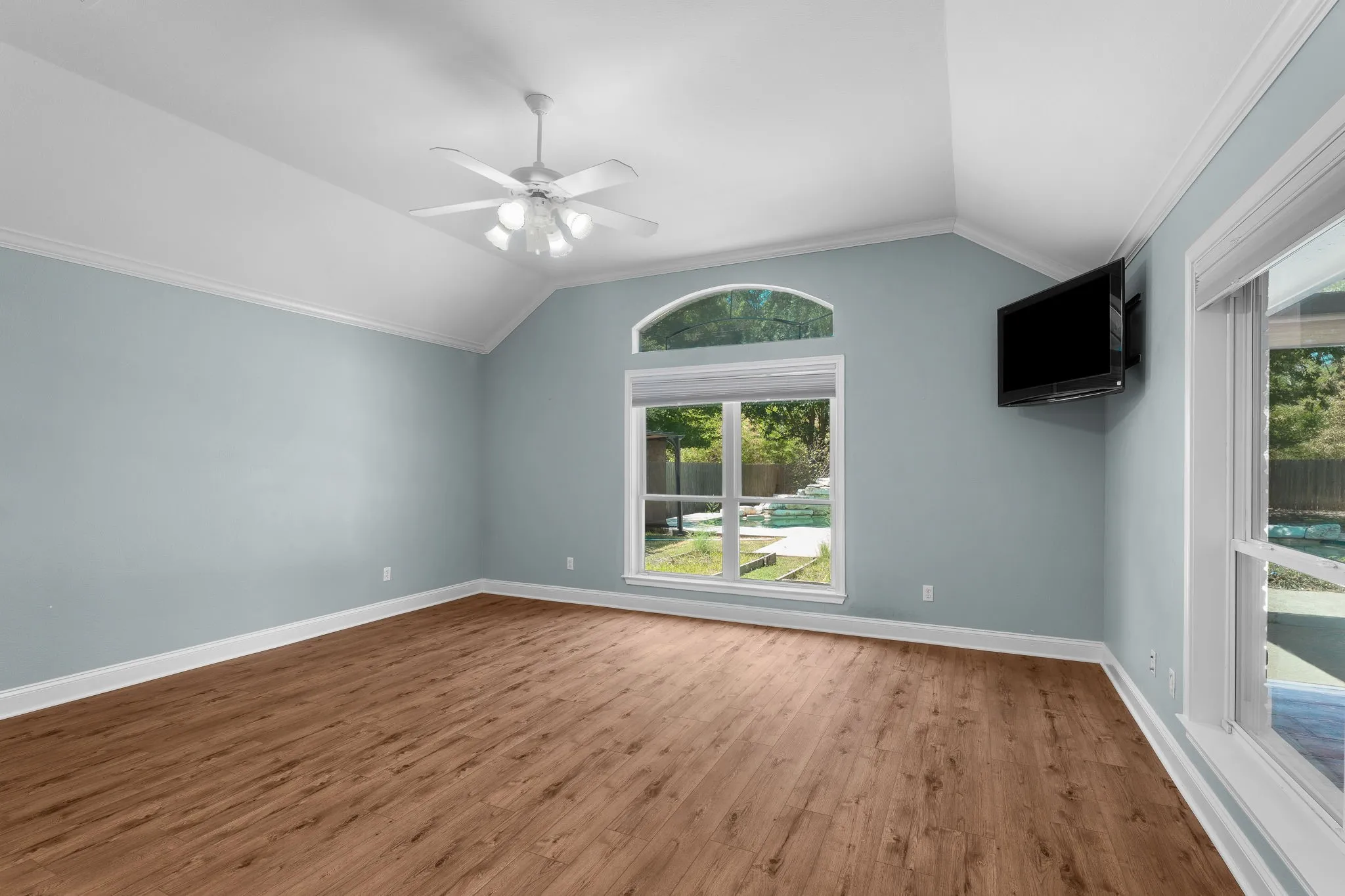 Single Family Residence For Sale in Mc Lennan County , 367 Elm Grove Circle, Waco, Texas 76657, 5 Bedroom, 3 Bathroom, 3 Garage spaces, 3,530 Sqft, built in 1999, mls#21367751, Real Estate Agent in Waco, Homes For Sale in Mc Lennan county, Homes For Sale in Waco, Realtor in Waco Texas, Real Estate Brokerage Independent Realty Texas, Luminita Cordes Realtor