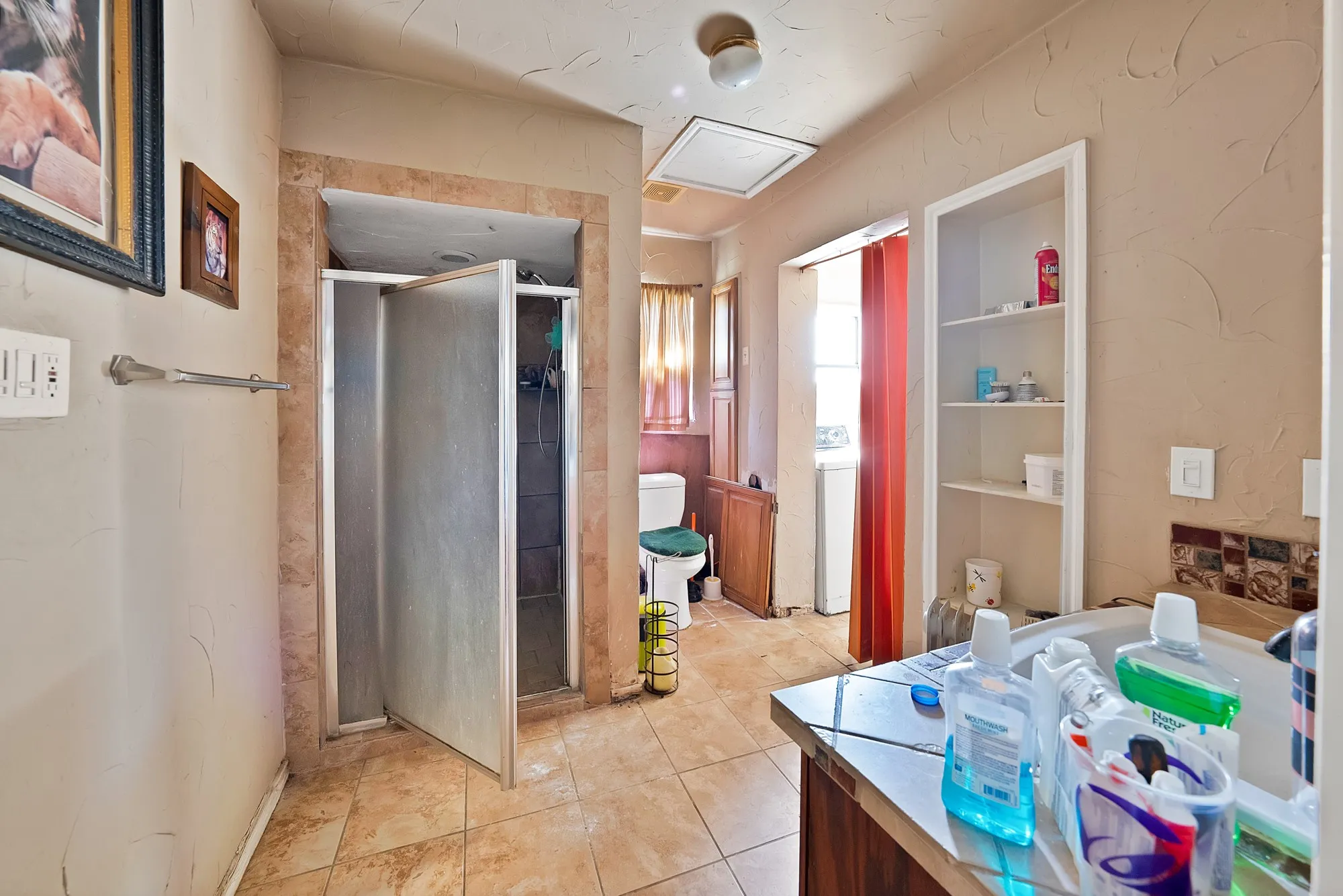 Single Family Residence For Sale in Dallas County , 1508 Betty Ann Lane, Balch Springs, Texas 75180, 2 Bedroom, 1 Bathroom, Garage spaces, 1,180 Sqft, built in 1950, mls#21368115, Real Estate Agent in Balch Springs, Homes For Sale in Dallas county, Homes For Sale in Balch Springs, Realtor in Balch Springs Texas, Real Estate Brokerage Independent Realty Texas, Luminita Cordes Realtor