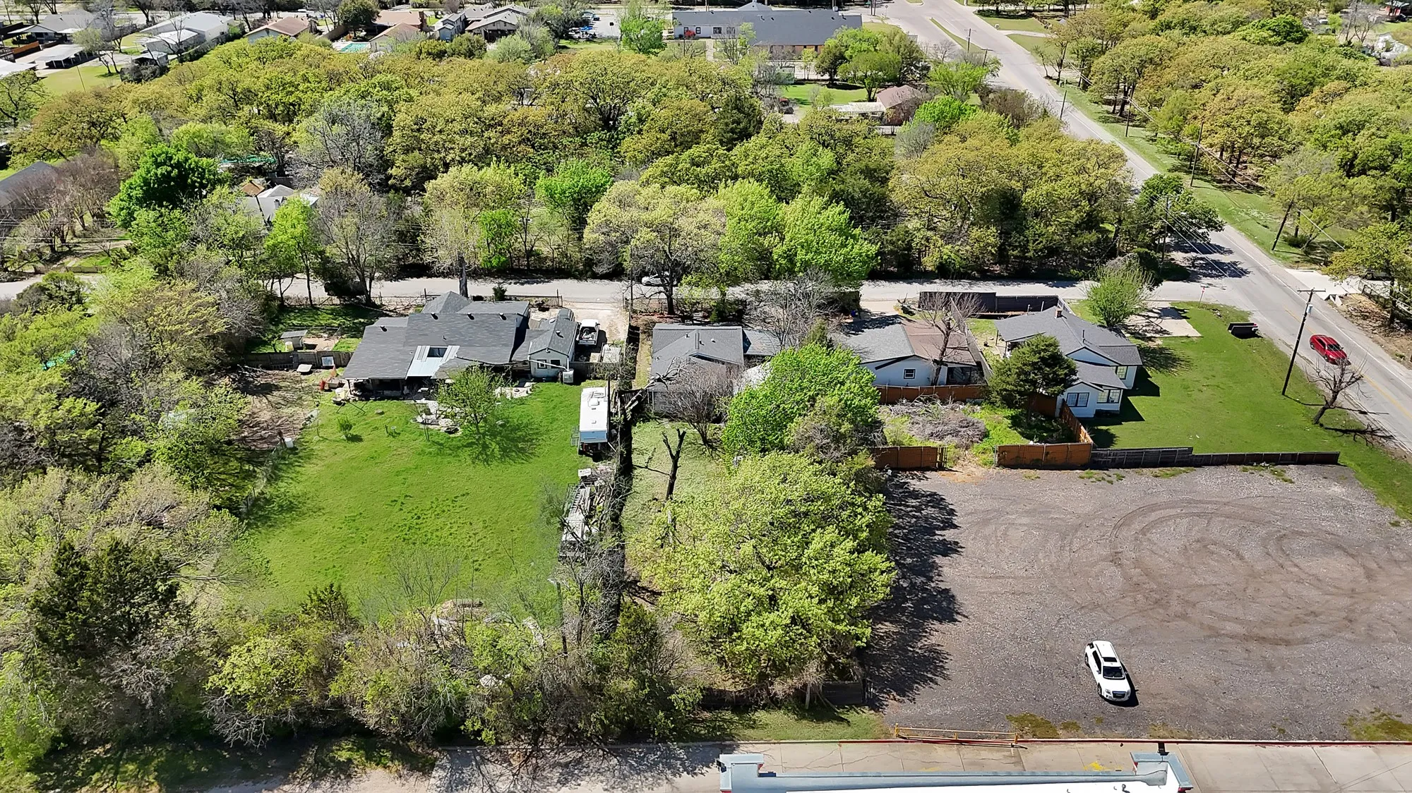 Single Family Residence For Sale in Dallas County , 1508 Betty Ann Lane, Balch Springs, Texas 75180, 2 Bedroom, 1 Bathroom, Garage spaces, 1,180 Sqft, built in 1950, mls#21368115, Real Estate Agent in Balch Springs, Homes For Sale in Dallas county, Homes For Sale in Balch Springs, Realtor in Balch Springs Texas, Real Estate Brokerage Independent Realty Texas, Luminita Cordes Realtor