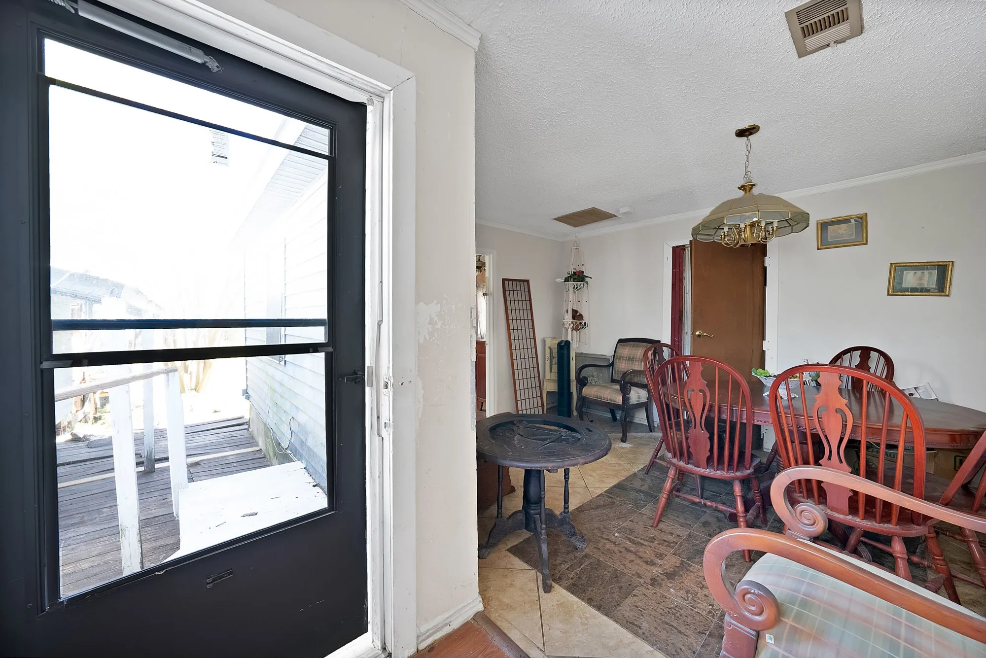 Single Family Residence For Sale in Dallas County , 1508 Betty Ann Lane, Balch Springs, Texas 75180, 2 Bedroom, 1 Bathroom, Garage spaces, 1,180 Sqft, built in 1950, mls#21368115, Real Estate Agent in Balch Springs, Homes For Sale in Dallas county, Homes For Sale in Balch Springs, Realtor in Balch Springs Texas, Real Estate Brokerage Independent Realty Texas, Luminita Cordes Realtor