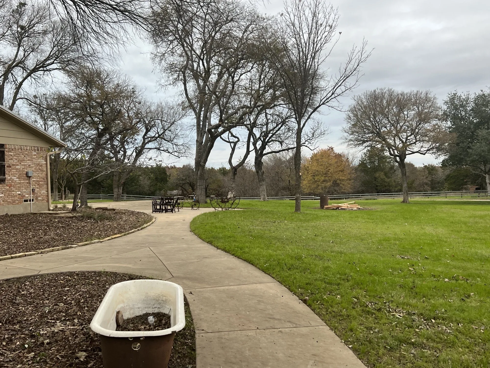 Ranch For Sale in Ellis County , 5899 Cedar Ridge Drive, Ovilla, Texas 76065, 0, 0, Garage spaces, 0 Sqft, built in 1969, mls#21306010, Real Estate Agent in Ovilla, Homes For Sale in Ellis county, Homes For Sale in Ovilla, Realtor in Ovilla Texas, Real Estate Brokerage Independent Realty Texas, Luminita Cordes Realtor