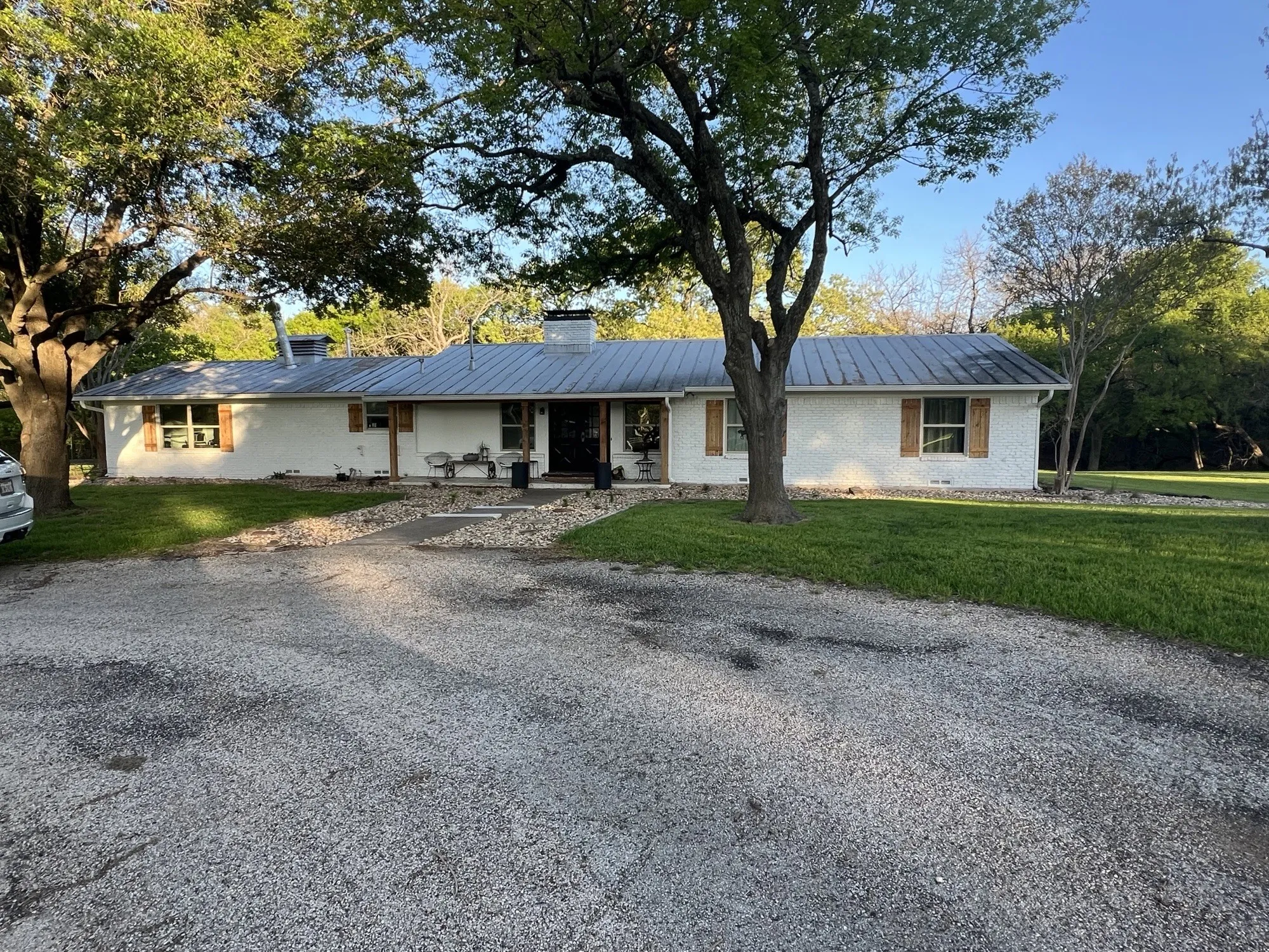 Ranch For Sale in Ellis County , 5899 Cedar Ridge Drive, Ovilla, Texas 76065, 0, 0, Garage spaces, 0 Sqft, built in 1969, mls#21306010, Real Estate Agent in Ovilla, Homes For Sale in Ellis county, Homes For Sale in Ovilla, Realtor in Ovilla Texas, Real Estate Brokerage Independent Realty Texas, Luminita Cordes Realtor