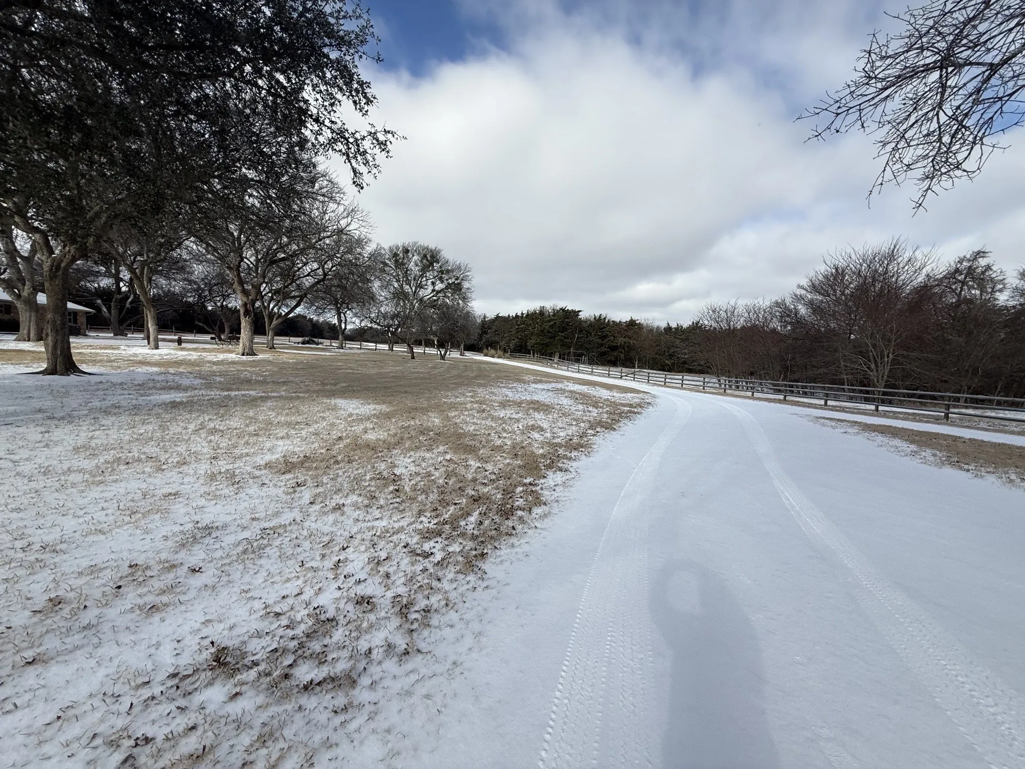 Ranch For Sale in Ellis County , 5899 Cedar Ridge Drive, Ovilla, Texas 76065, 0, 0, Garage spaces, 0 Sqft, built in 1969, mls#21306010, Real Estate Agent in Ovilla, Homes For Sale in Ellis county, Homes For Sale in Ovilla, Realtor in Ovilla Texas, Real Estate Brokerage Independent Realty Texas, Luminita Cordes Realtor