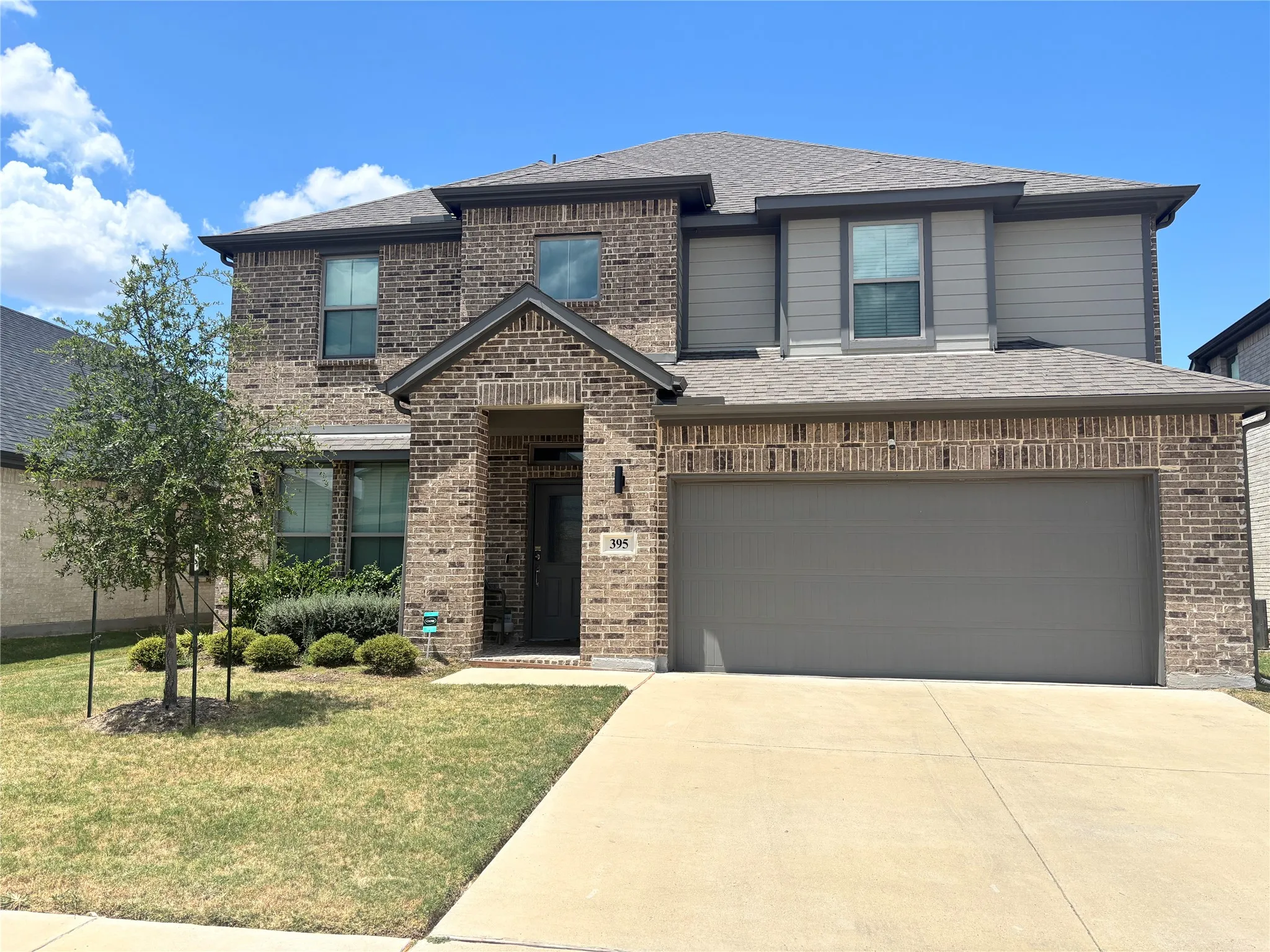 Single Family Residence For Sale in Ellis County , 395 Teton Street, Waxahachie, Texas 75165, 5 Bedroom, 4 Bathroom, 2 Garage spaces, 3,556 Sqft, built in 2022, mls#21360888, Real Estate Agent in Waxahachie, Homes For Sale in Ellis county, Homes For Sale in Waxahachie, Realtor in Waxahachie Texas, Real Estate Brokerage Independent Realty Texas, Luminita Cordes Realtor