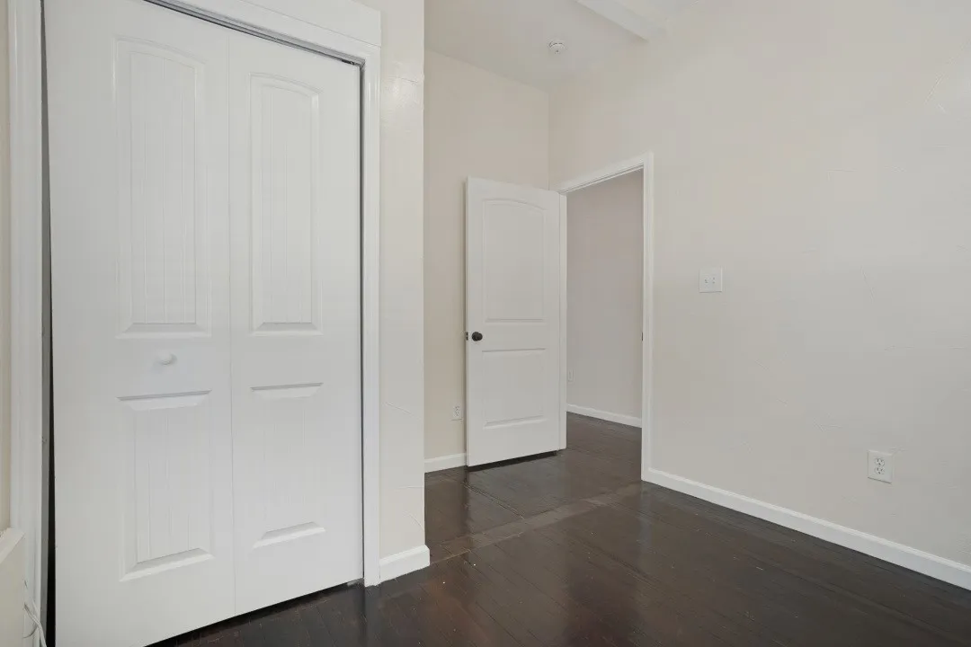 Duplex For Rent in Denton County , 912 Oakland Street, Denton, Texas 76201, 2 Bedroom, 1 Bathroom, Garage spaces, 850 Sqft, built in 1918, mls#21368018, Real Estate Agent in Denton, Homes For Rent in Denton county, Homes For Rent in Denton, Realtor in Denton Texas, Real Estate Brokerage Independent Realty Texas, Luminita Cordes Realtor
