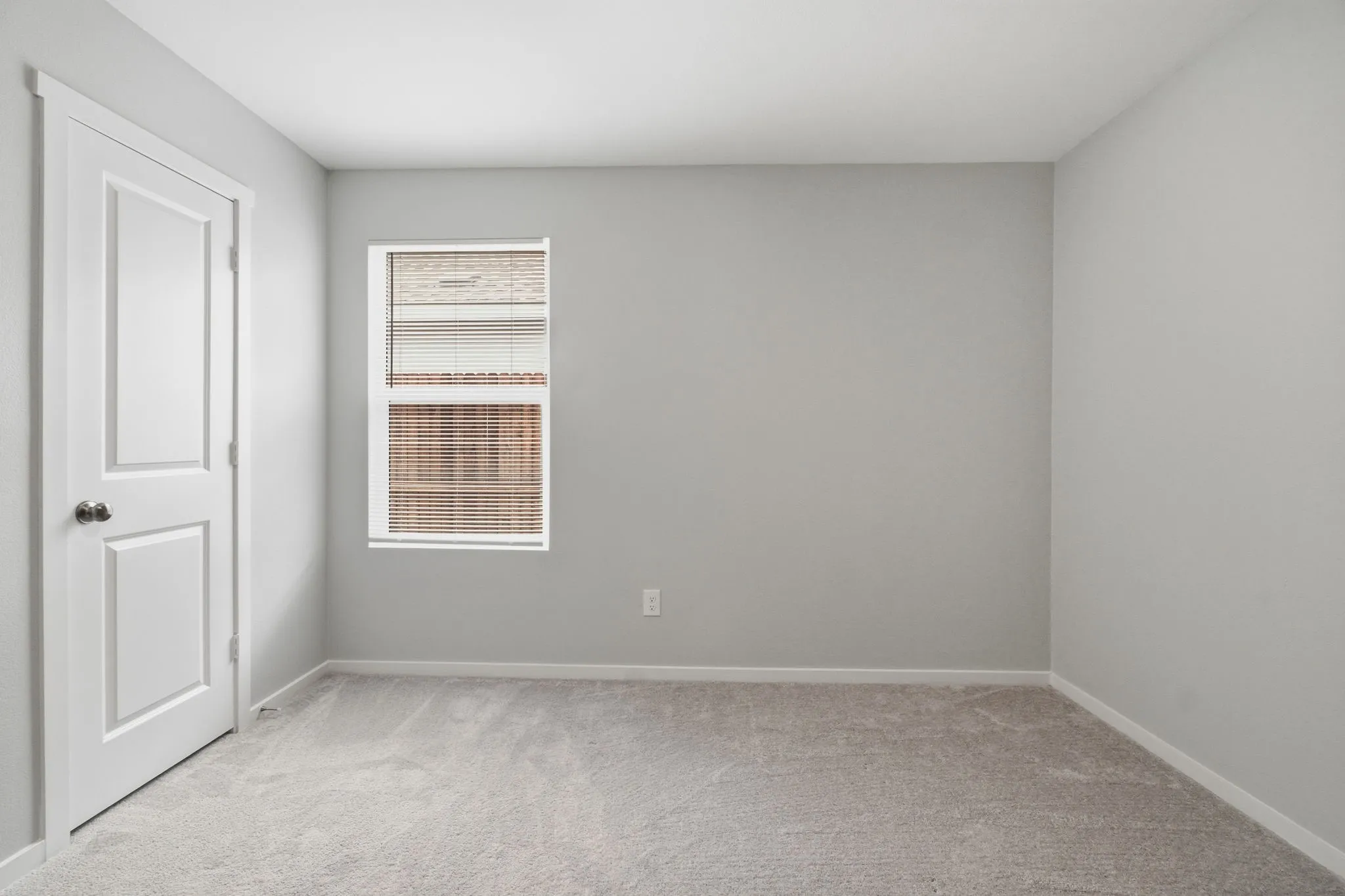 Single Family Residence For Sale in Dallas County , 225 Poplar Place, Wilmer, Texas 75172, 3 Bedroom, 2 Bathroom, 2 Garage spaces, 1,400 Sqft, built in 2025, mls#21366340, Real Estate Agent in Wilmer, Homes For Sale in Dallas county, Homes For Sale in Wilmer, Realtor in Wilmer Texas, Real Estate Brokerage Independent Realty Texas, Luminita Cordes Realtor